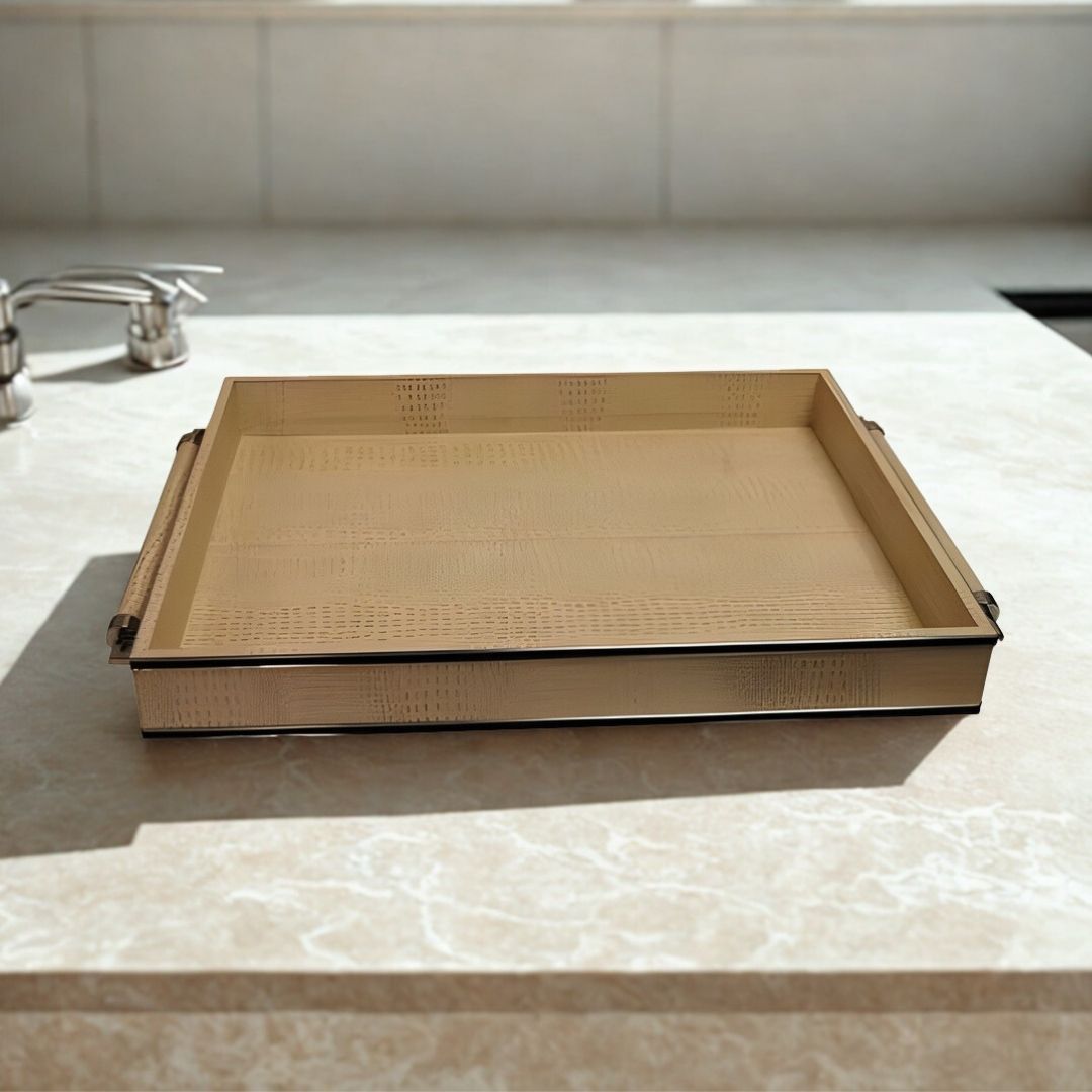 BANDEJA RETANGULAR ROOLS COURO BEGE MODALI DESIGN