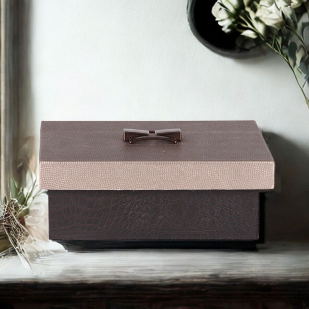 CAIXA QUADRADA LUNA II MADEIRA COURO TAMPA C/PUXADOR COBRE MODALI DESIGN