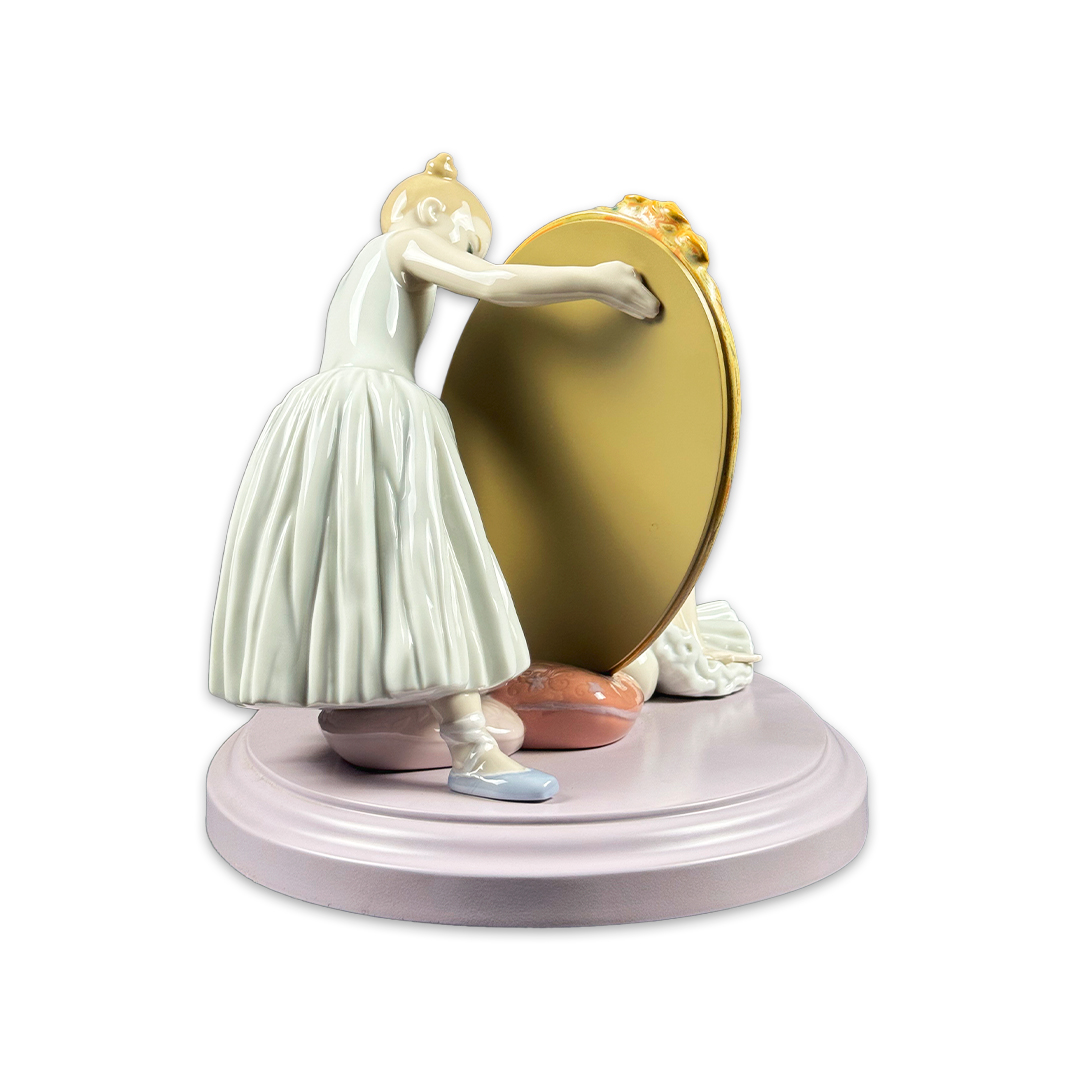 ESCULTURA MINHA POSE PERFEITA PORCELANA LLADRO