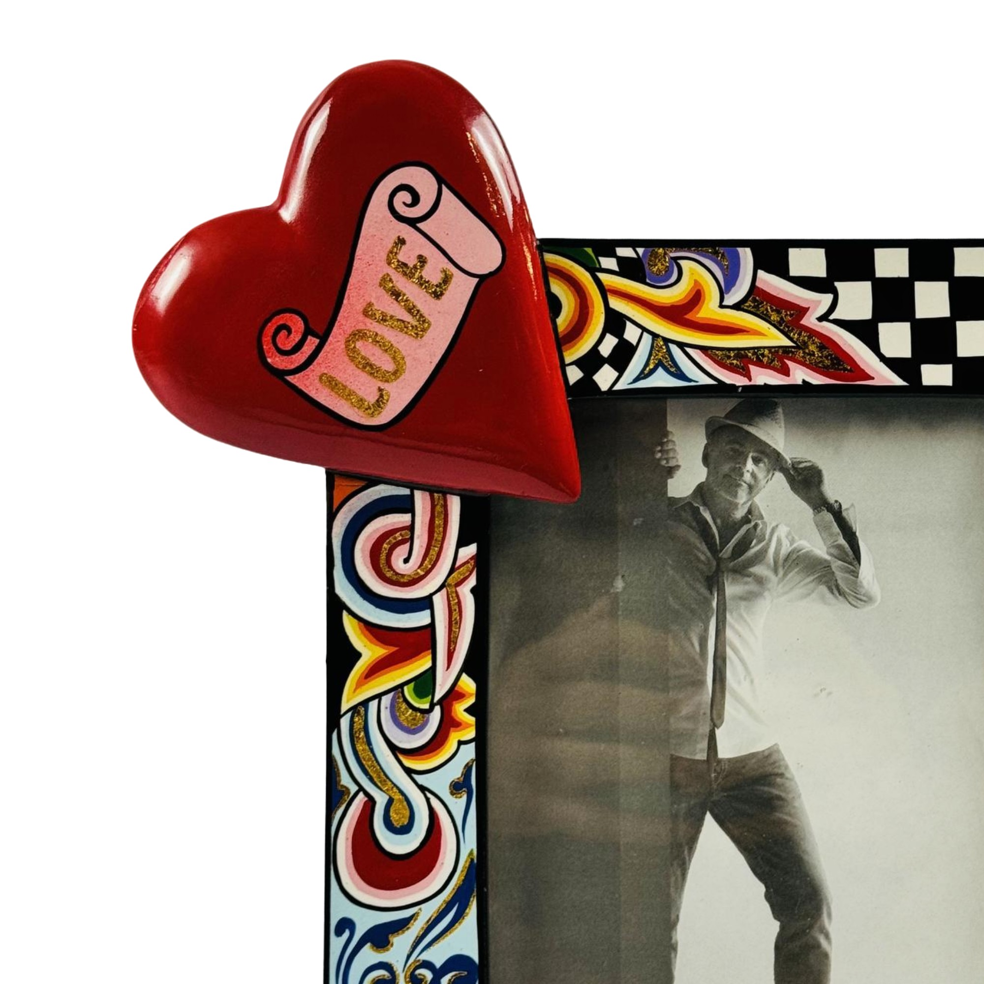 PORTA RETRATO CORAÇÃO FOTO 13X18 MADEIRA TOMS DRAG