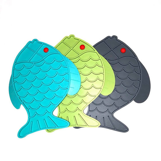 TAPIS A LECHER poisson