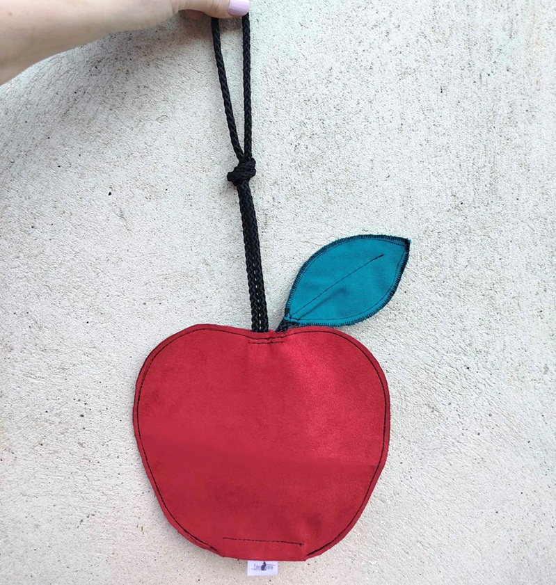 La POMME bruissante