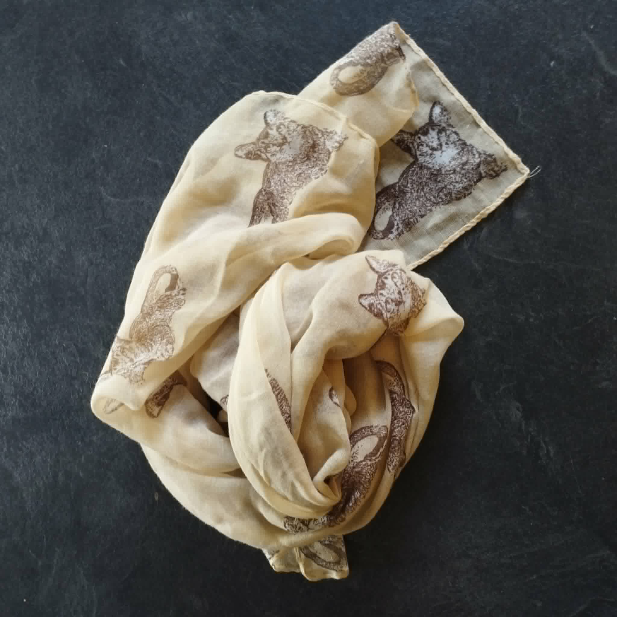 Foulard motif chats