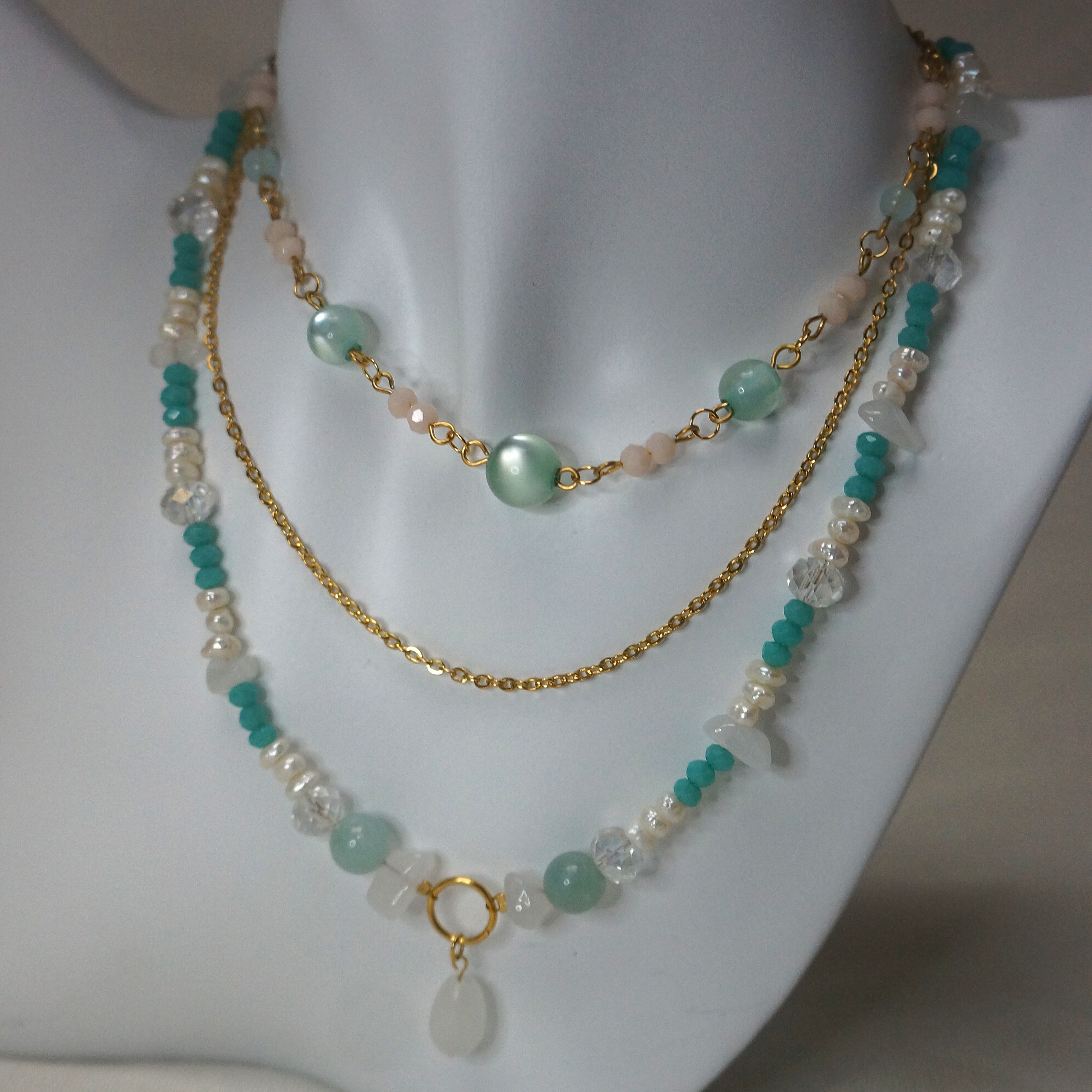 Collier Lucy 