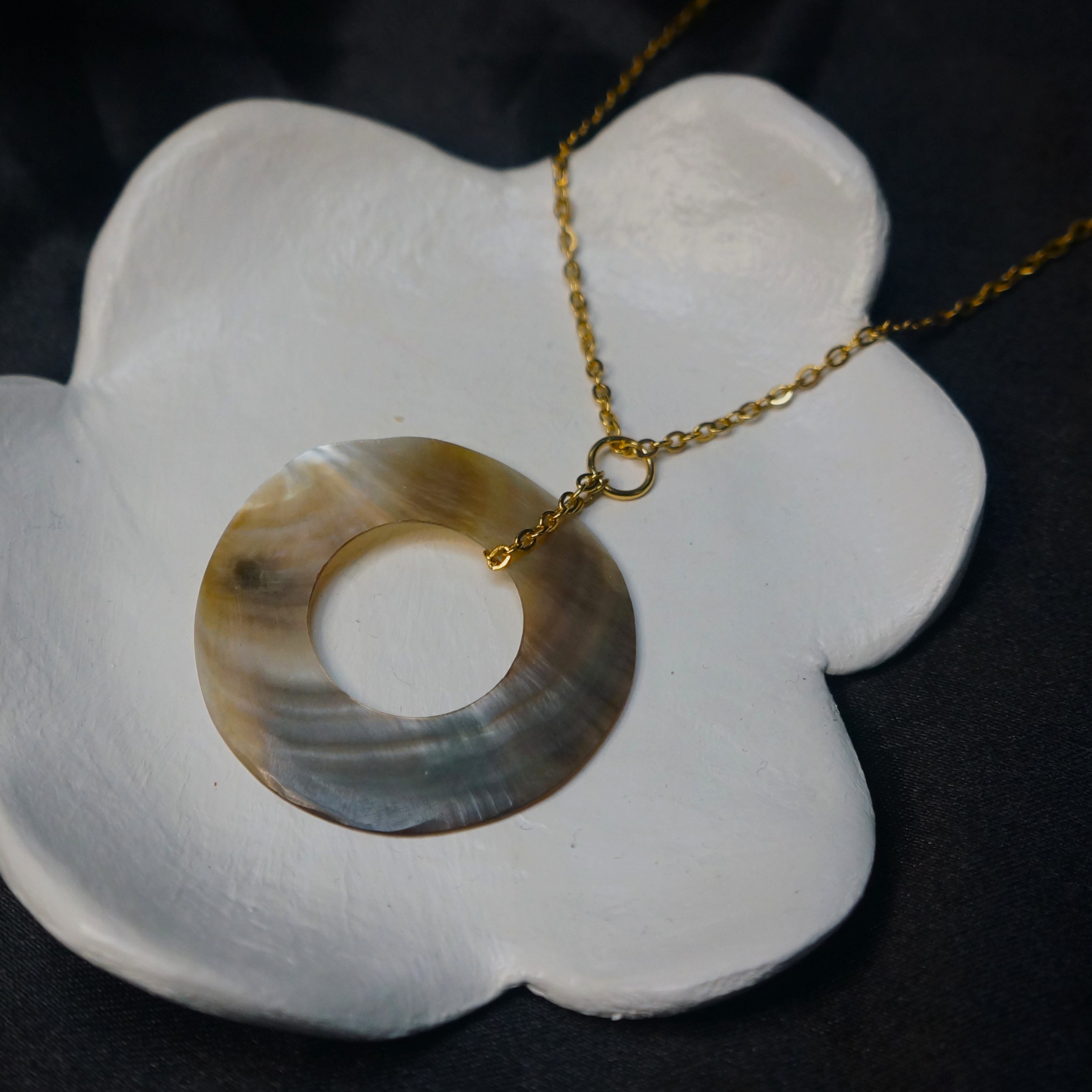 Collier Ricky