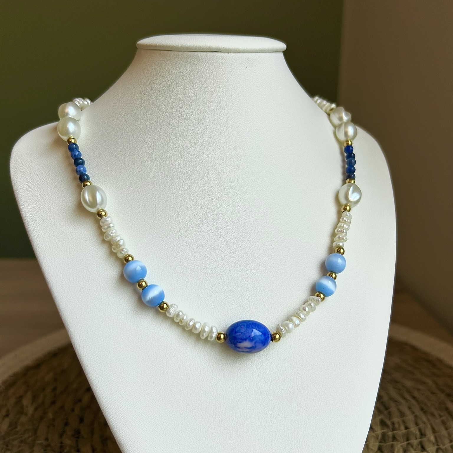 Collier Asma