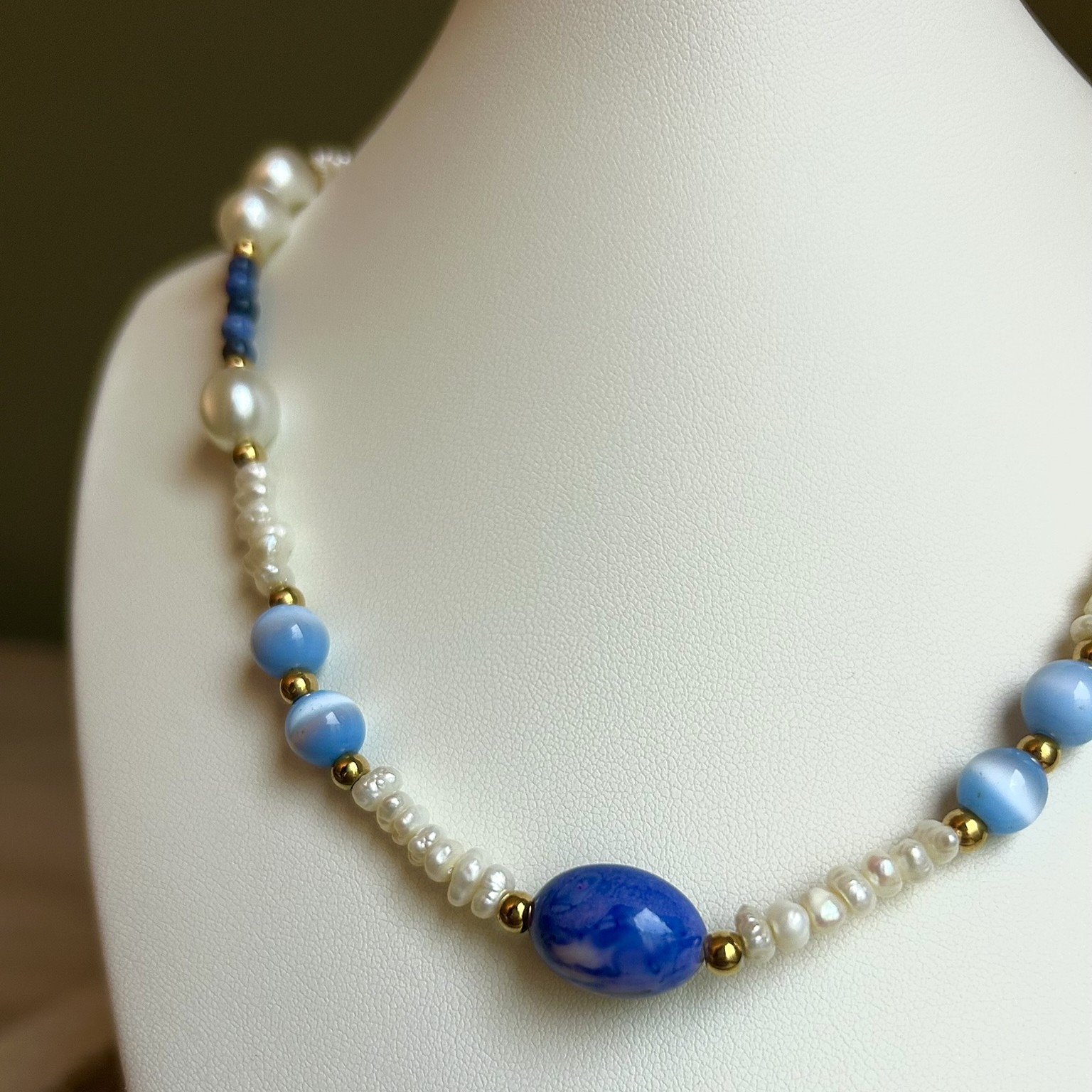 Collier Asma