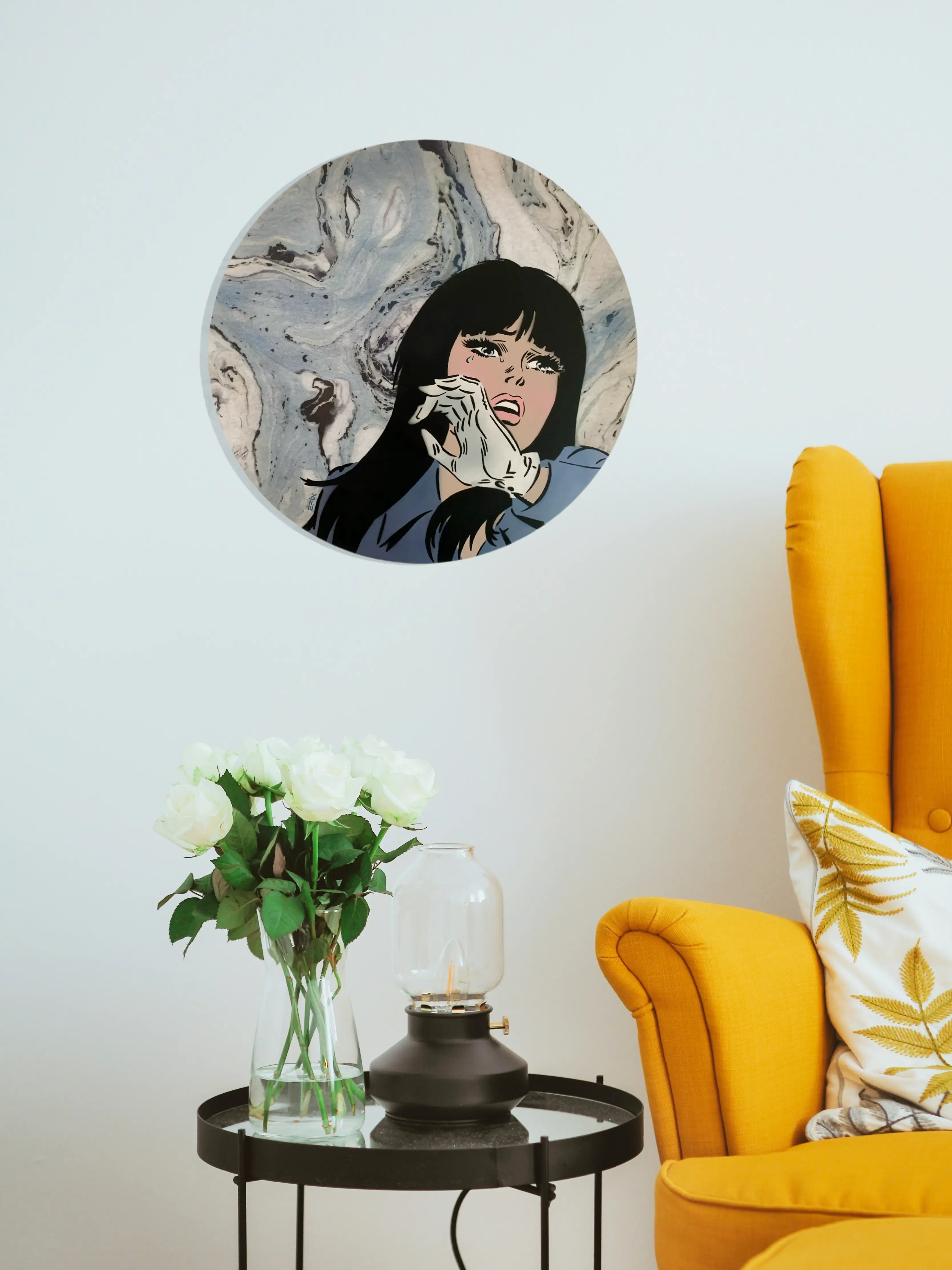 Lilly | Round Canvas Wall Art Blue
