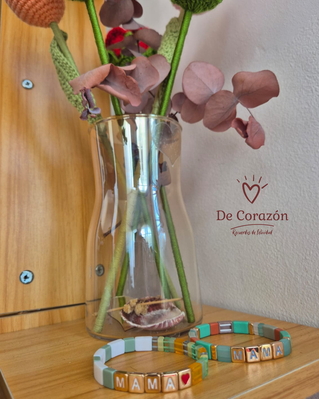 Pulsera 'MAMÁ' personalizada