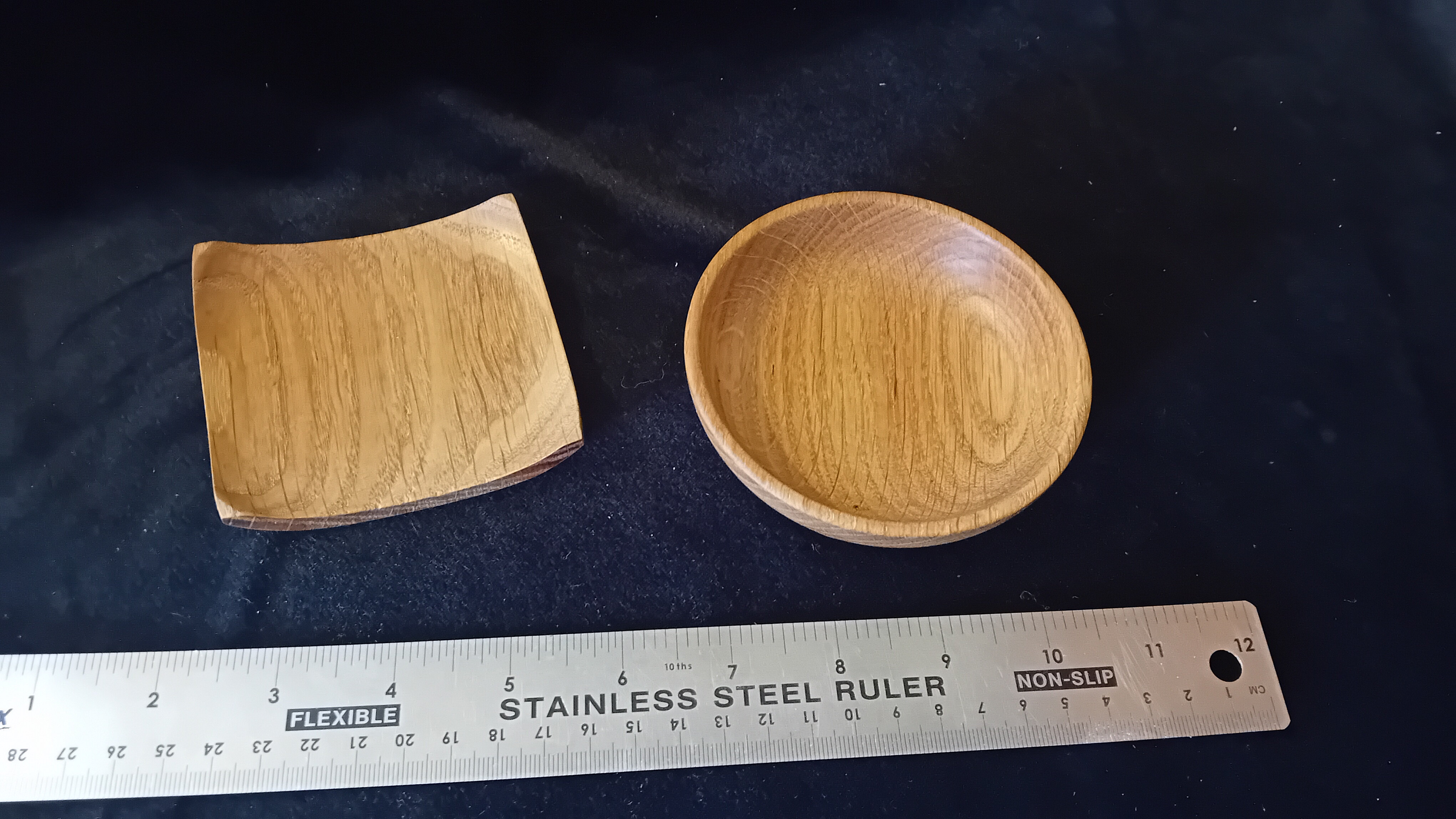 Small Oak Dishes