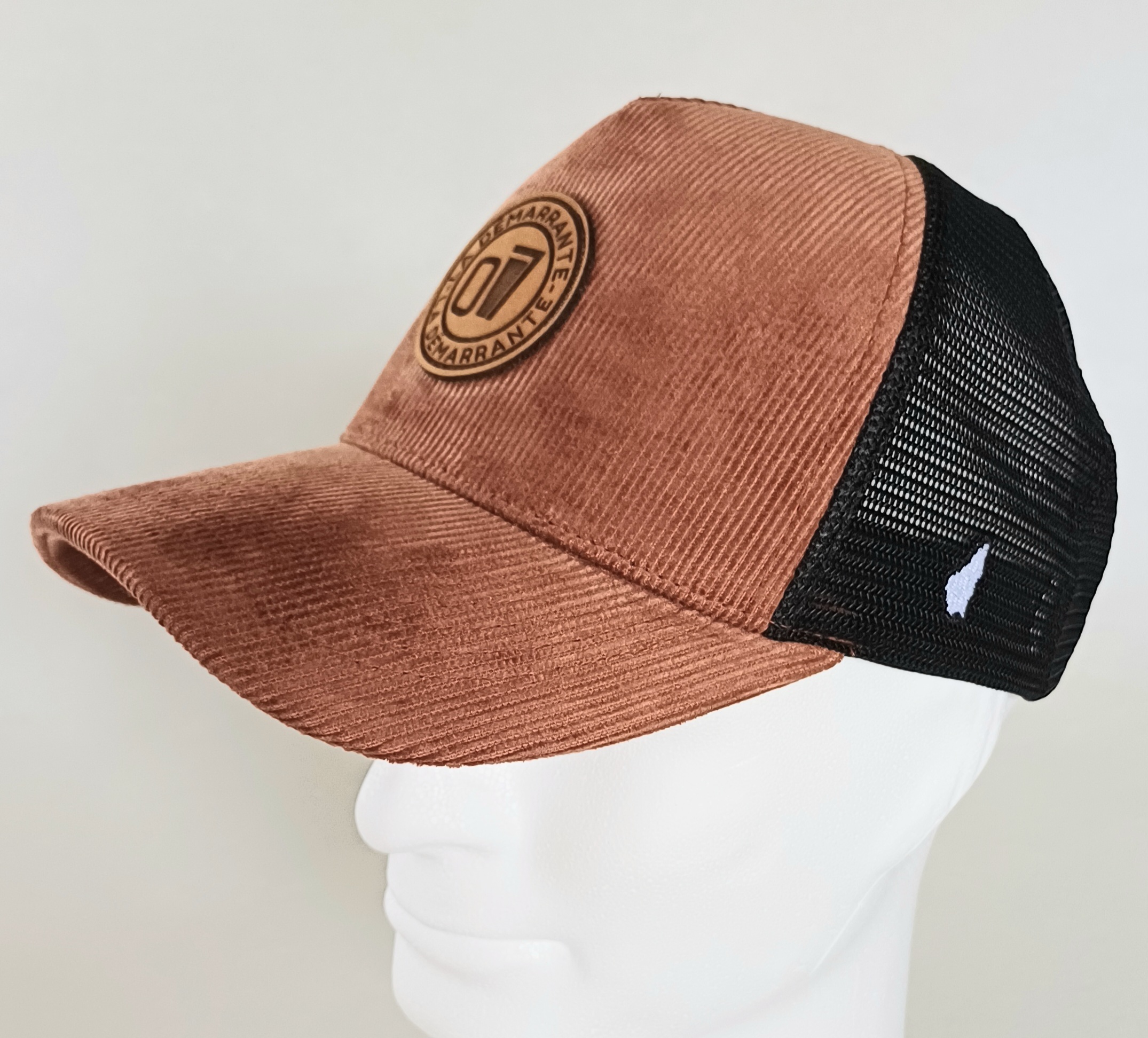 Cap Velour brown