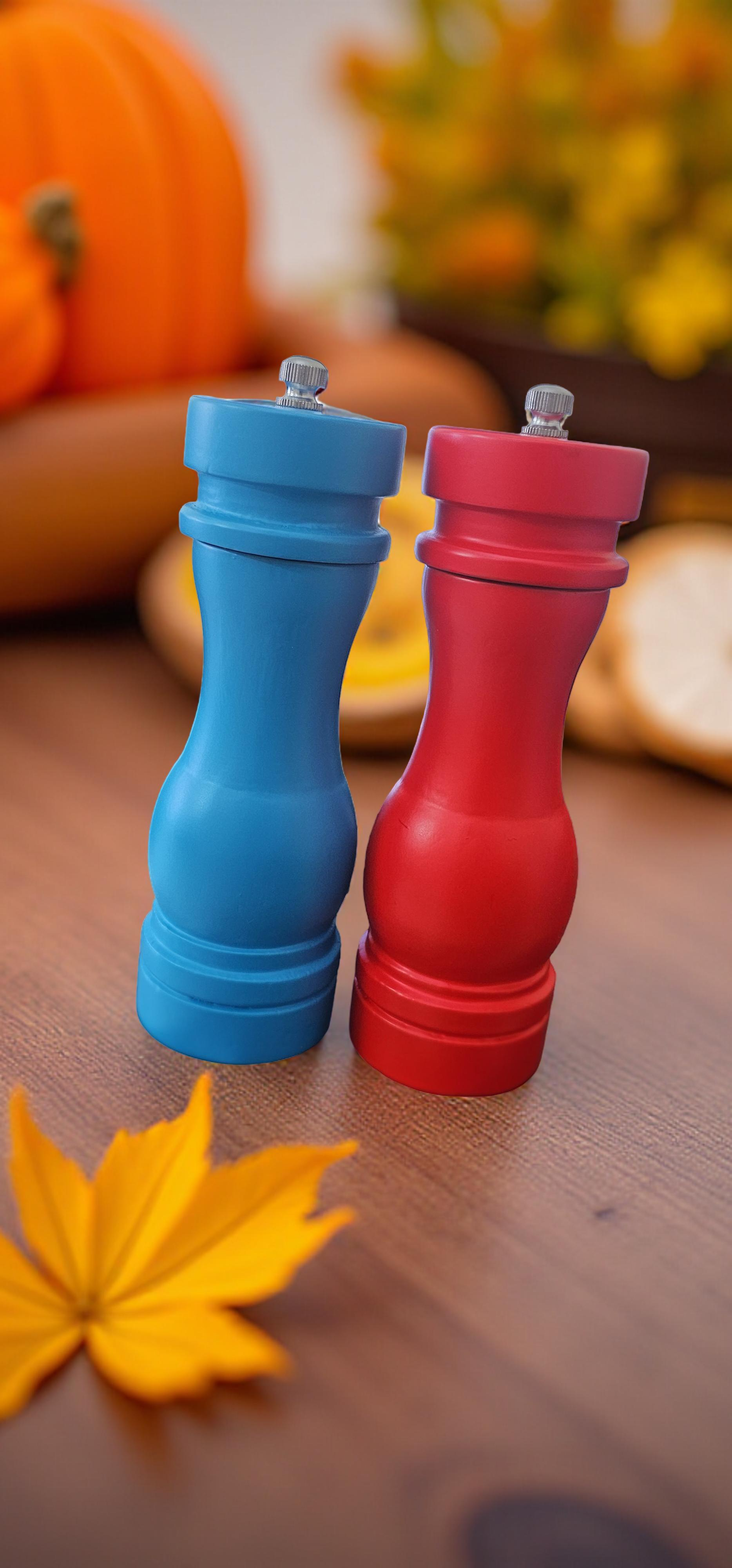 Mighty Spice in passion red and sky blue