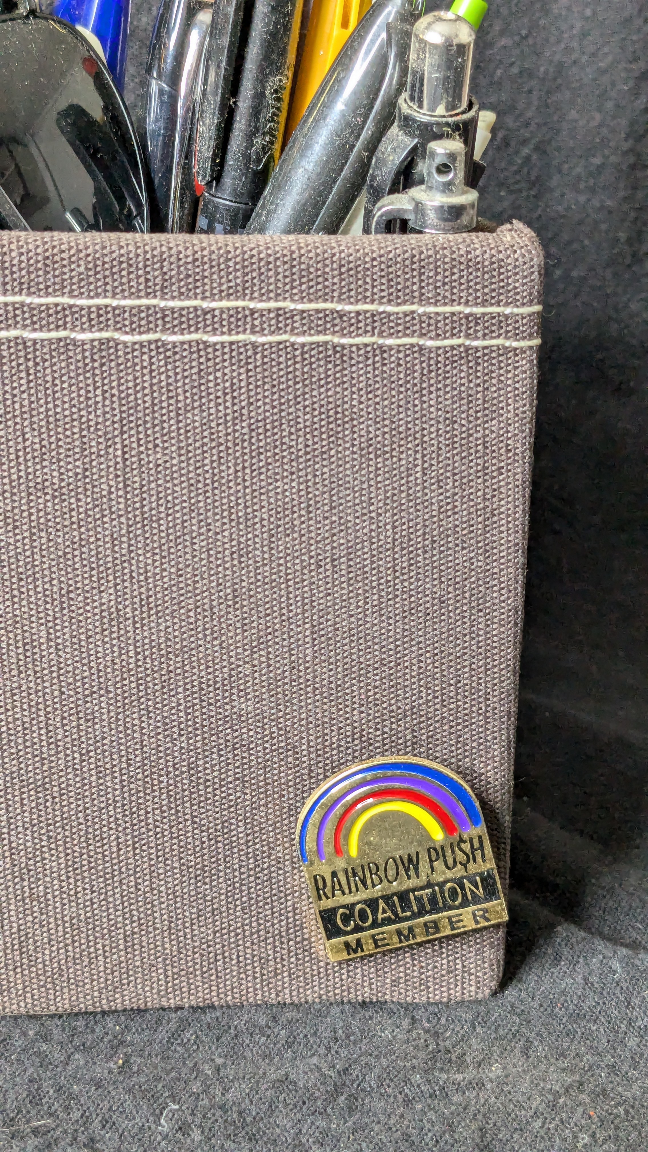 Sheriff Elrod Campaign Badge with Bernardine Dohrn & Bill Ayers’ Desk Pen Holder