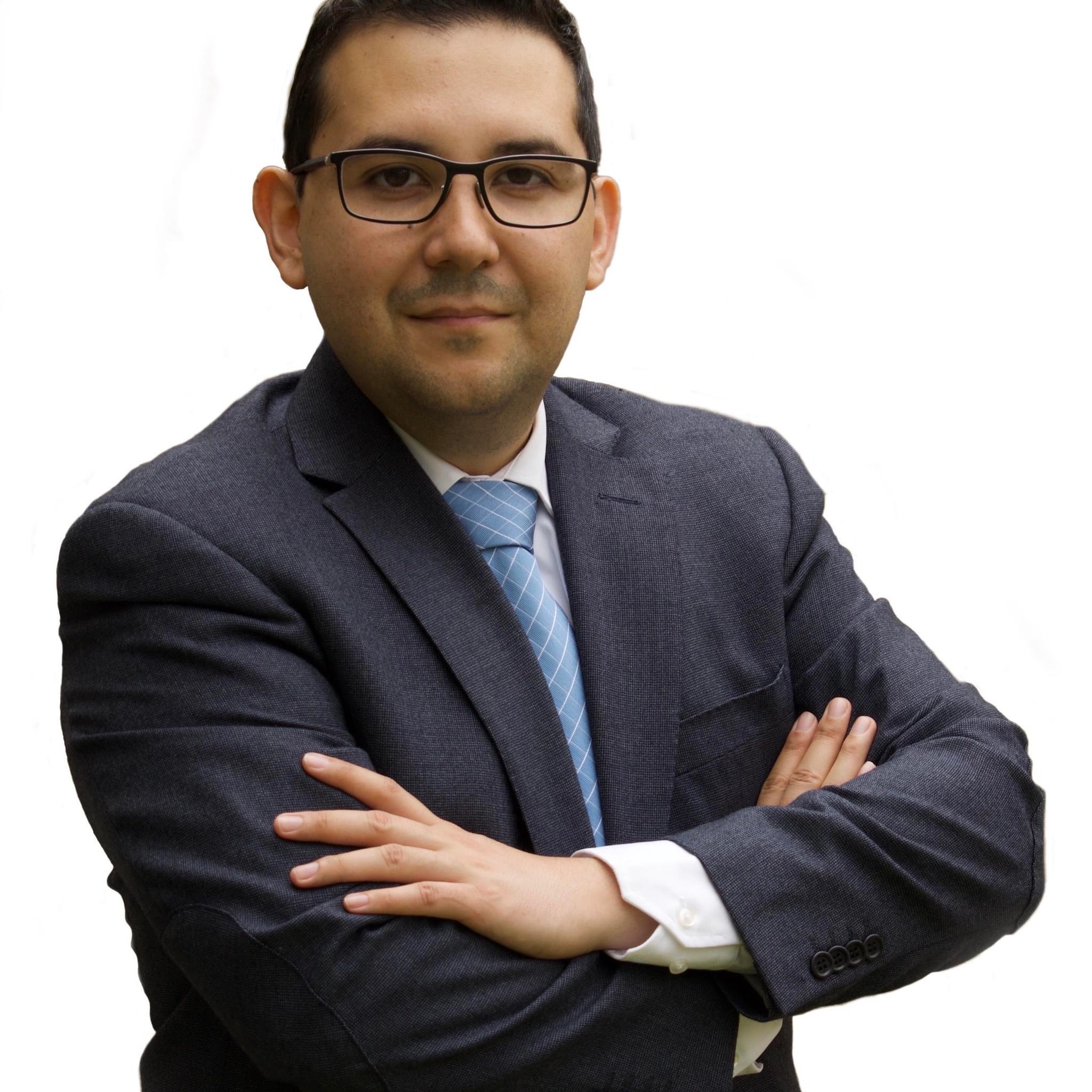 Alberto Rafael Robles Martínez