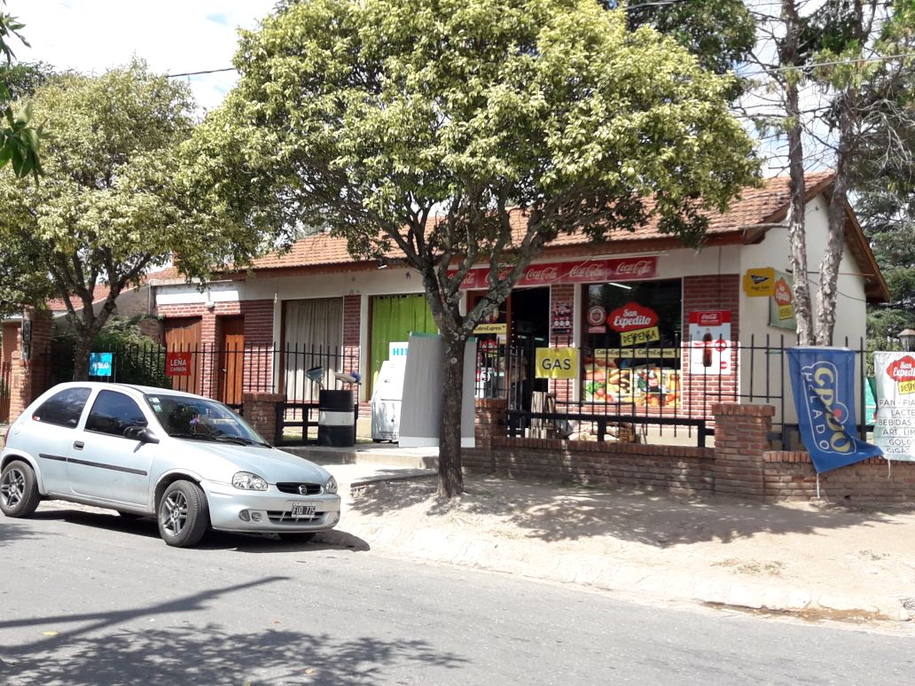 Mina Clavero Departamento y Local