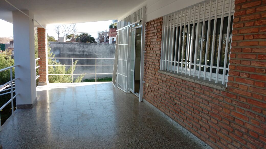 Mina Clavero Casa y tres departamentos