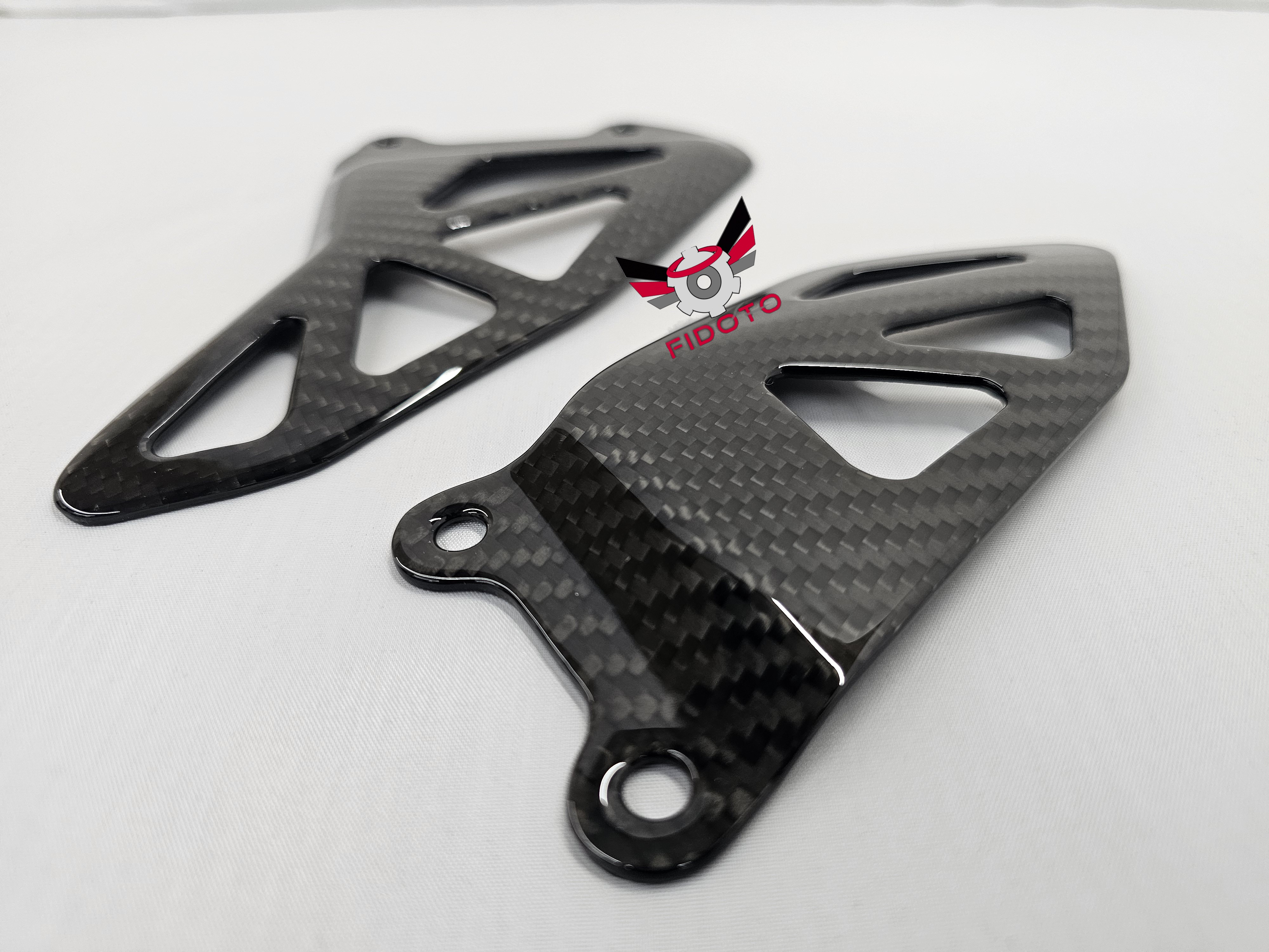 Suzuki GSXR 1000 2017 - 2022 / Heel Guards