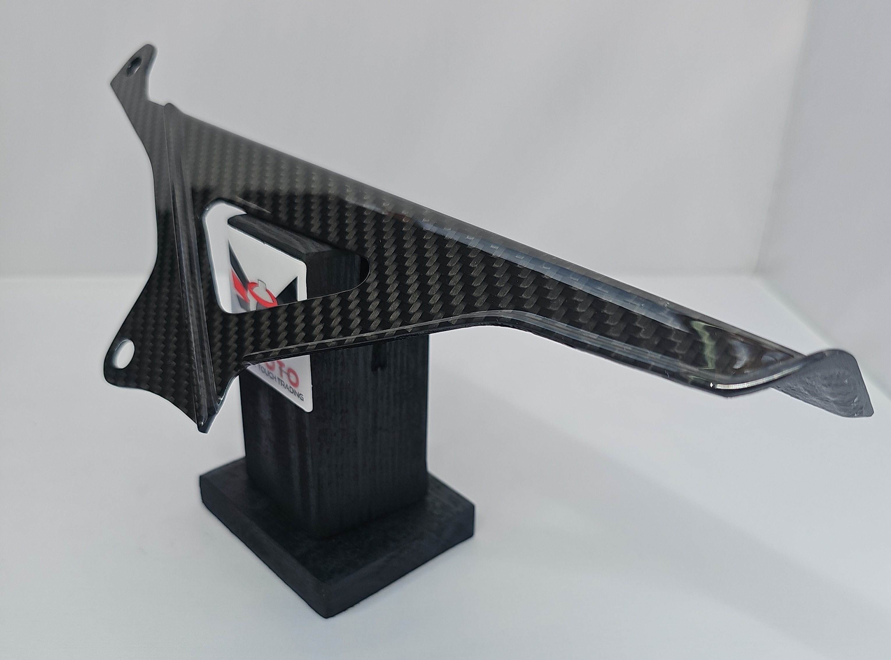 Aprilia RSV4 / Tuono V4 / Chain Guard Upper