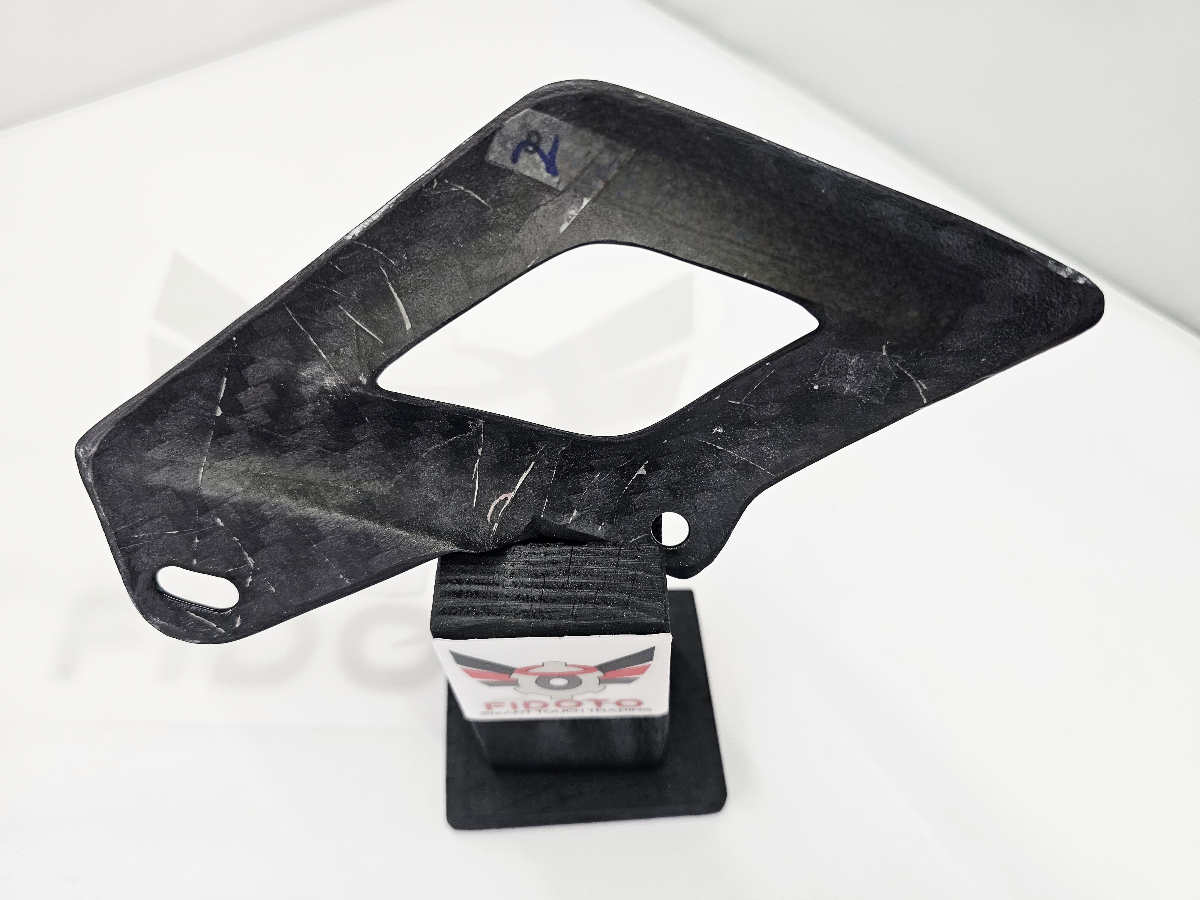 Aprilia RSV4 2015 - 2020 / Chain Guard Lower