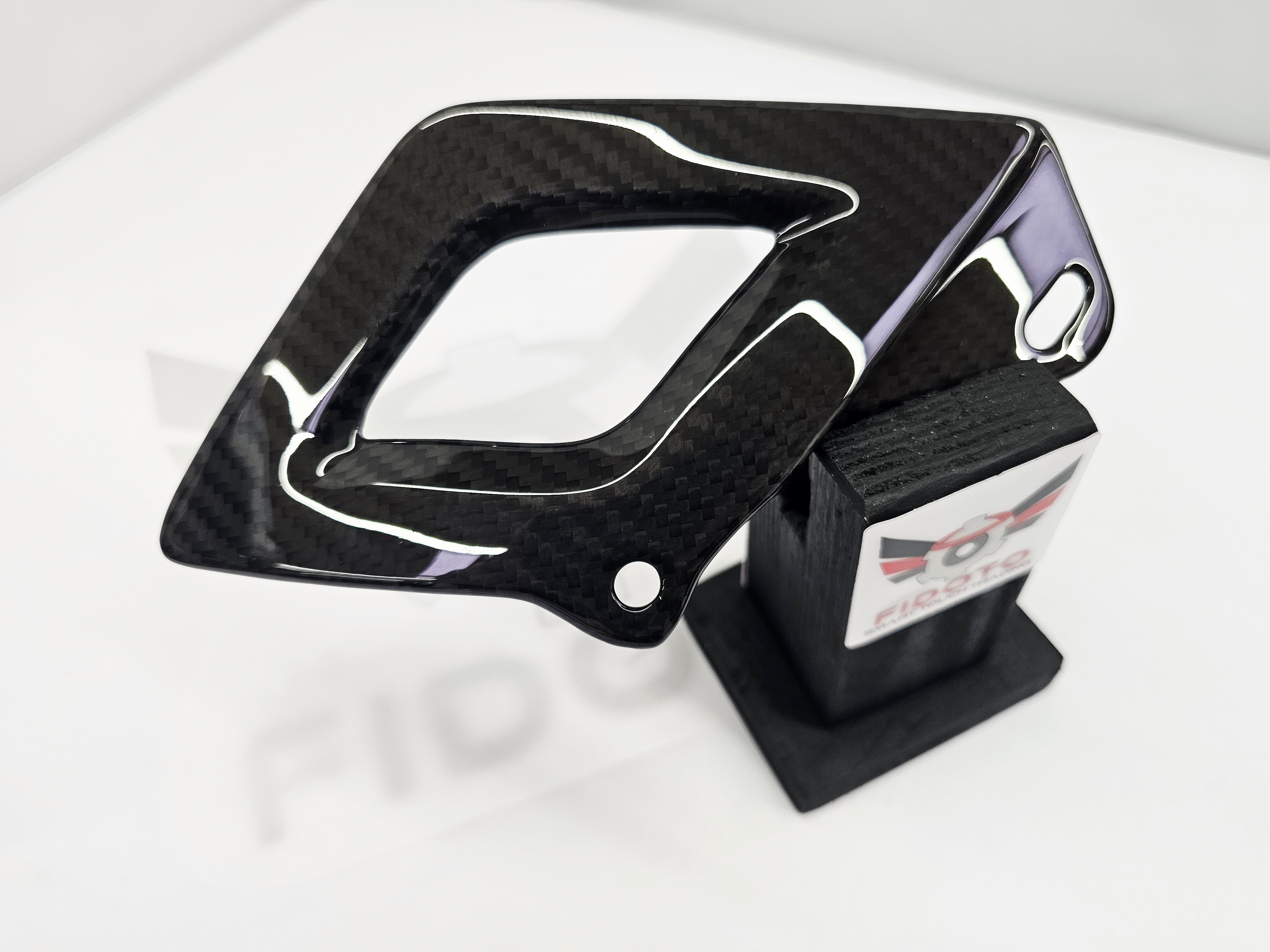 Aprilia RSV4 2015 - 2020 / Chain Guard Lower