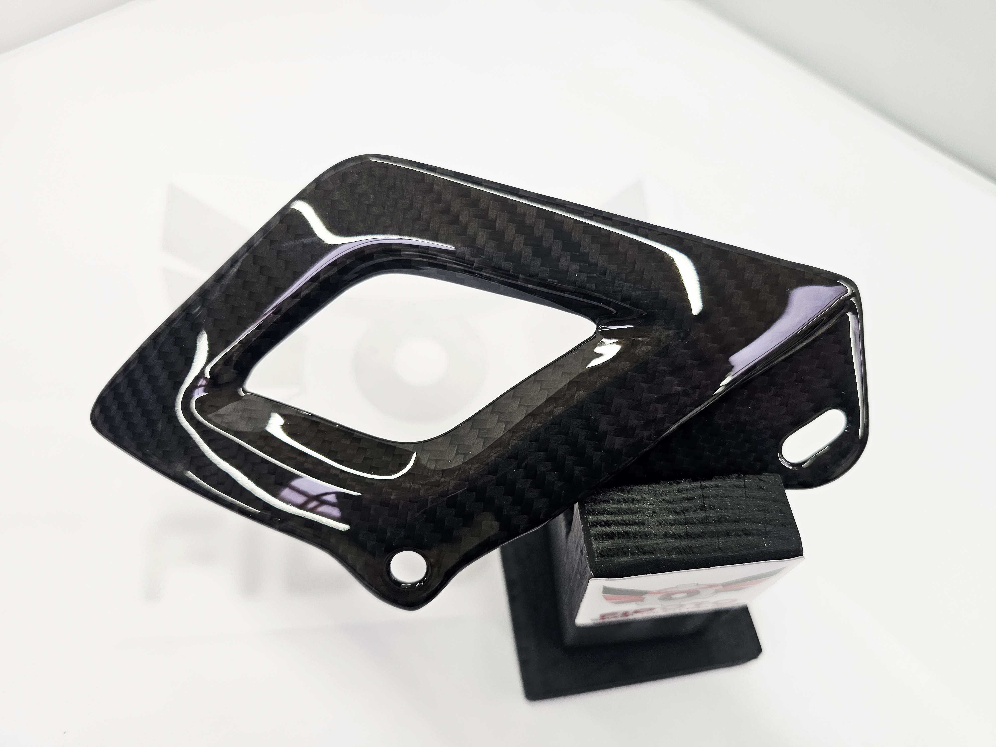 Aprilia RSV4 2015 - 2020 / Chain Guard Lower