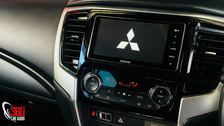 Mitsubishi Triton MR 2019 2023
