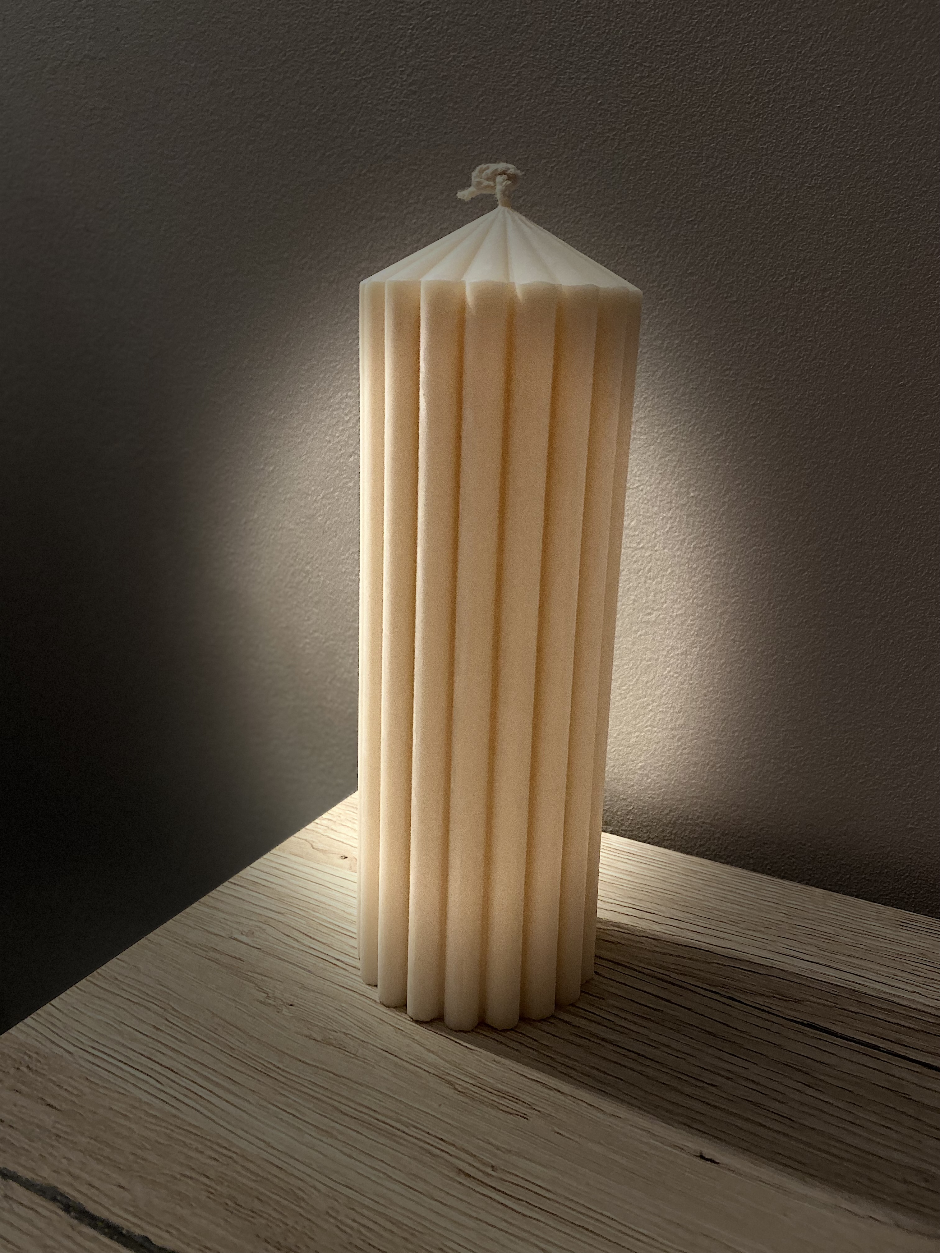 Grande bougie cannelée 