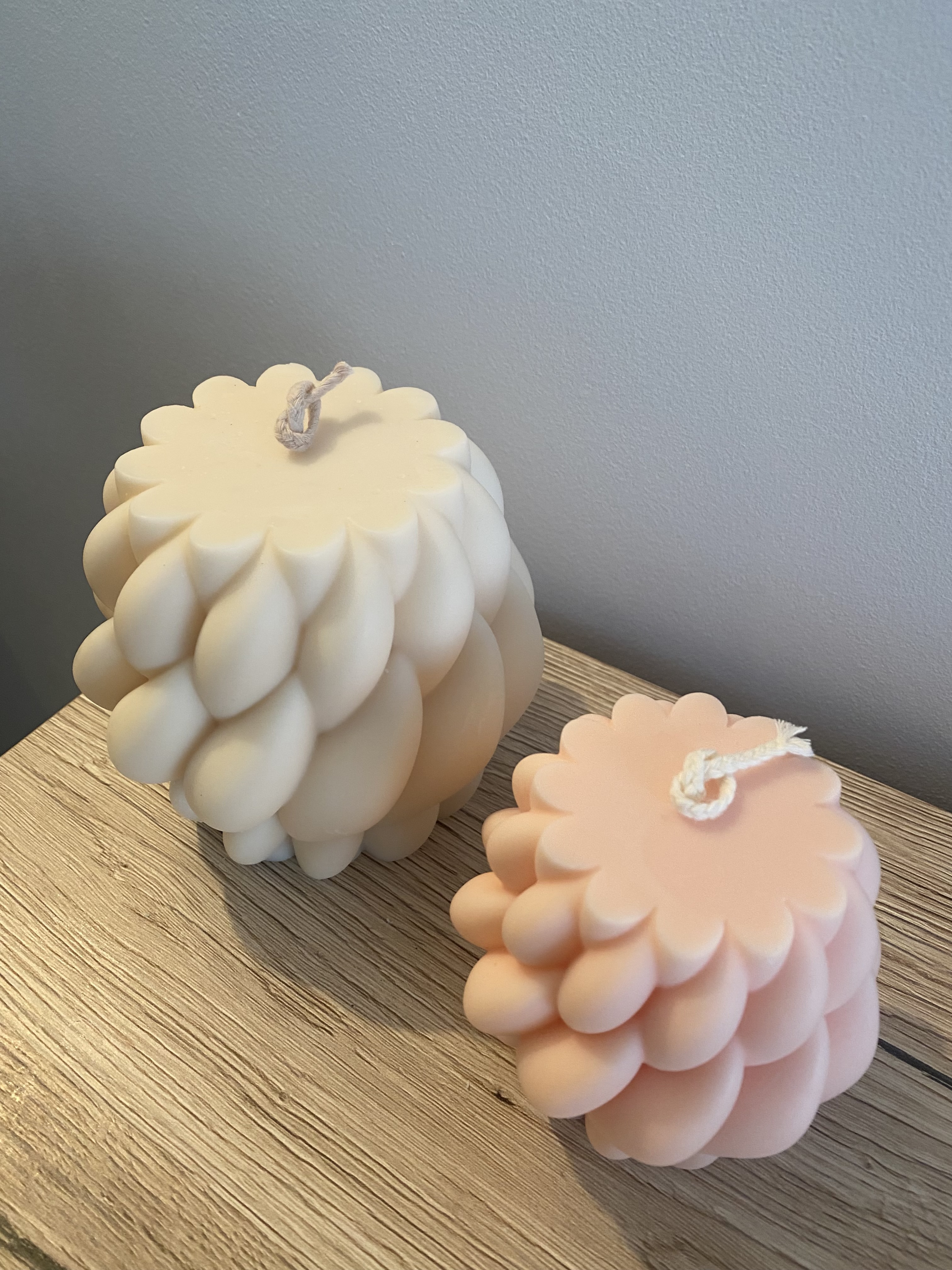 Bougie pull en laine grand format
