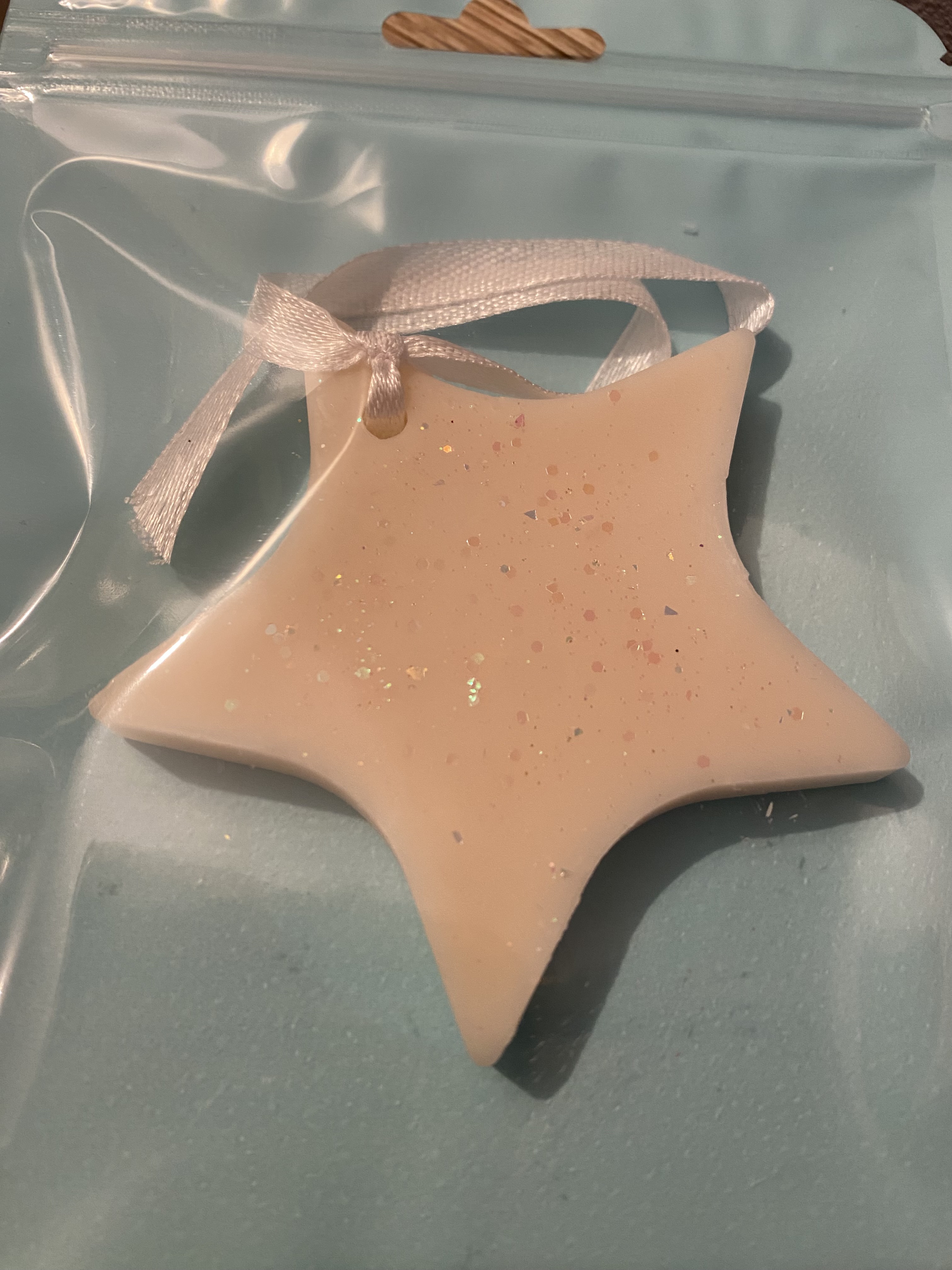 Suspension parfumée étoile (blanche)