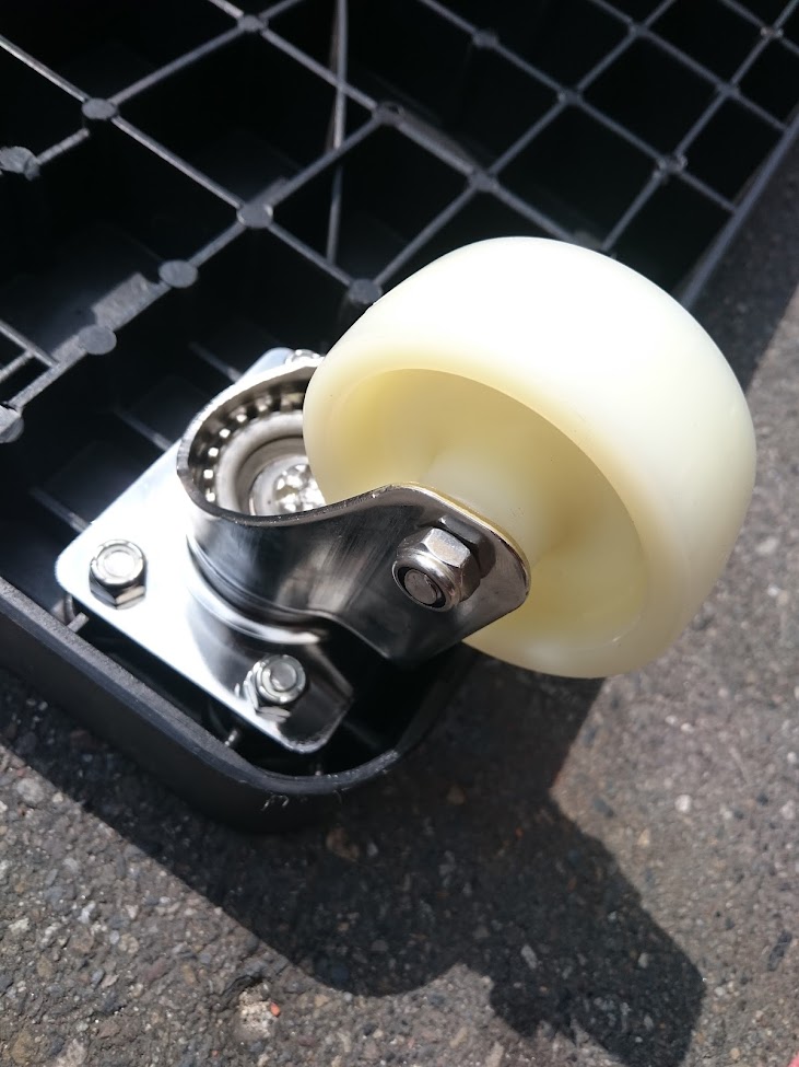 3"尼龍白鐵輪圍三邊塑鋼烏龜車