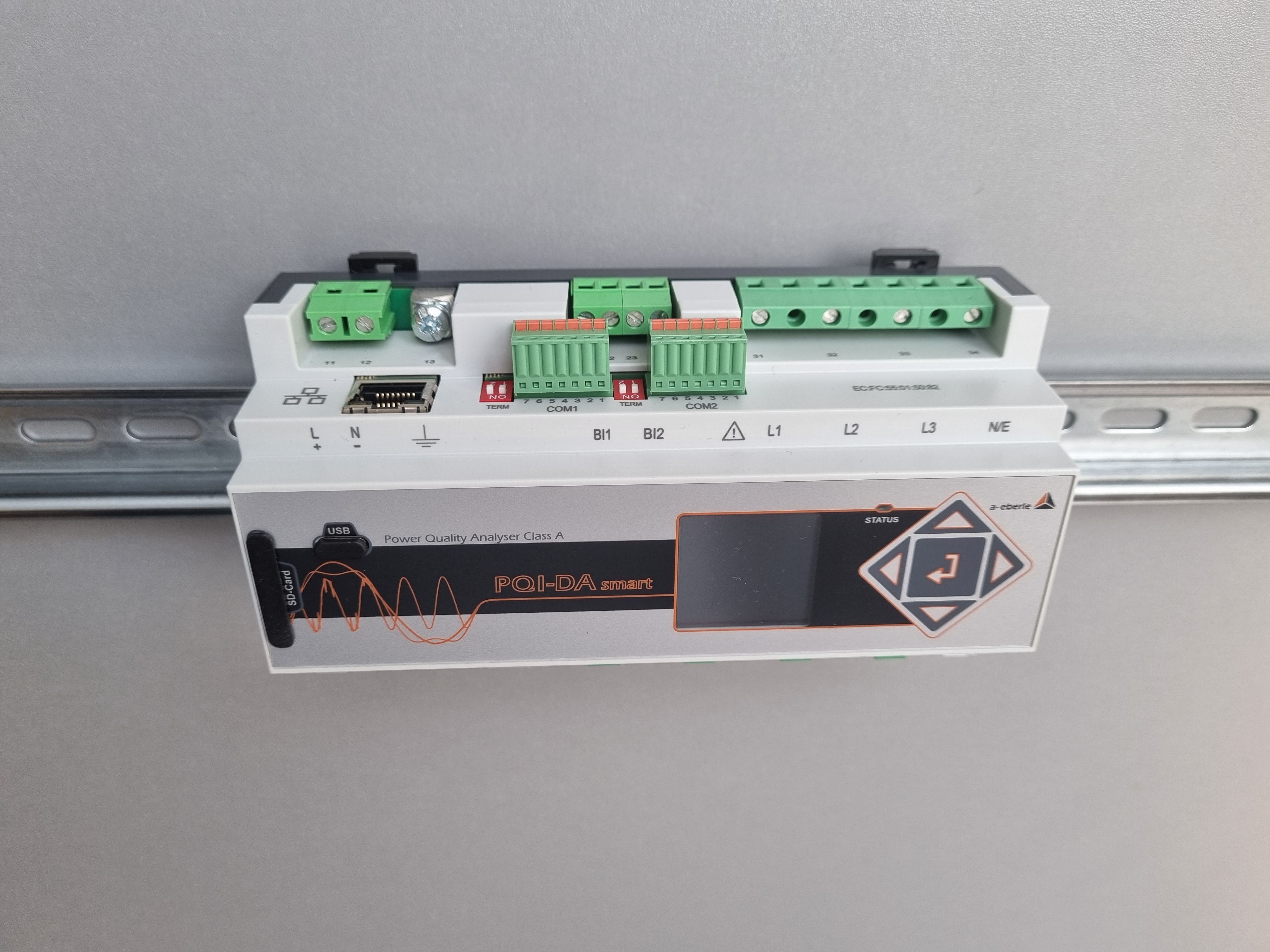 a-Eberle PQI-DA smart C44 (srovės replėms)