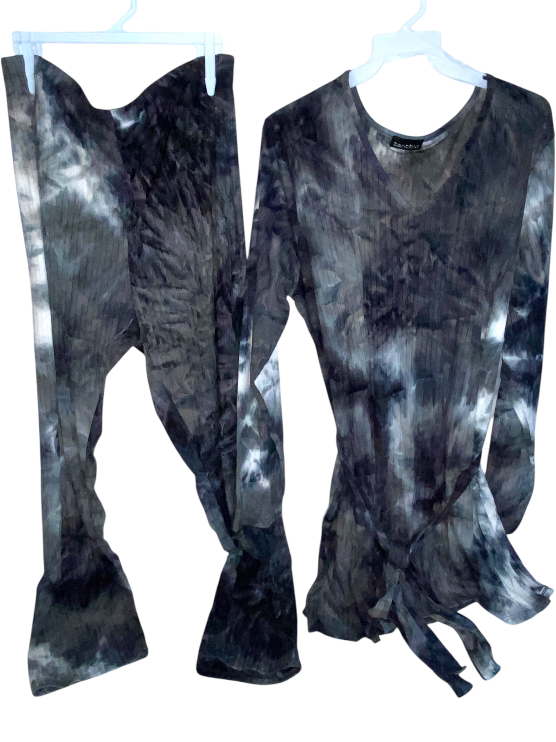 Tie-Dye V-Neck Long Sleeve Pant Set (2x) Sets One Orange / One Grey