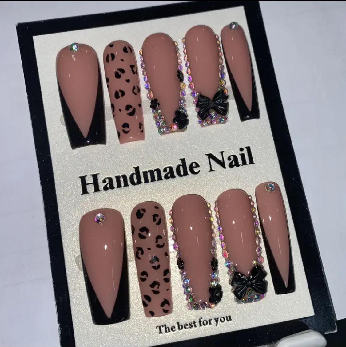 Glam Pink Leopard Nail Art