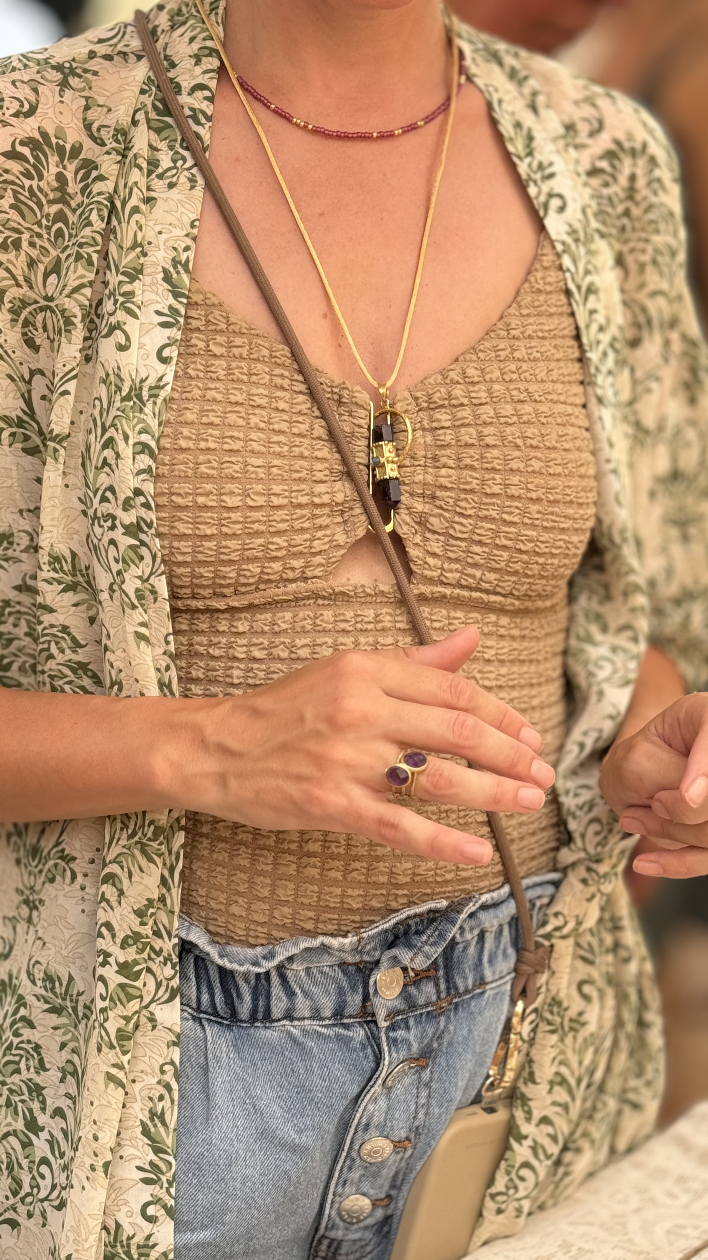 DOBLE SWEET : 2 cut gemstone ring in brass