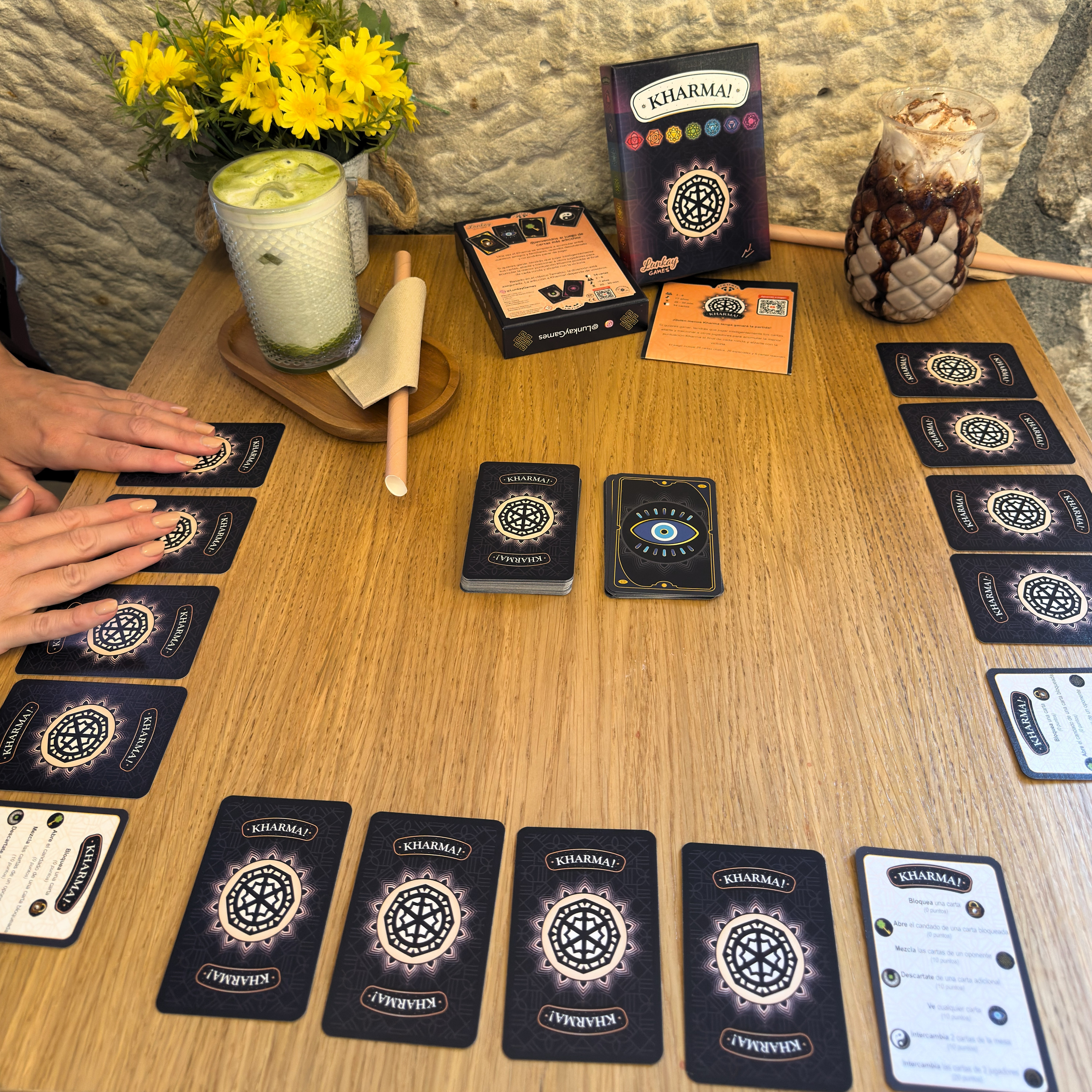 Juego de cartas Kharma!