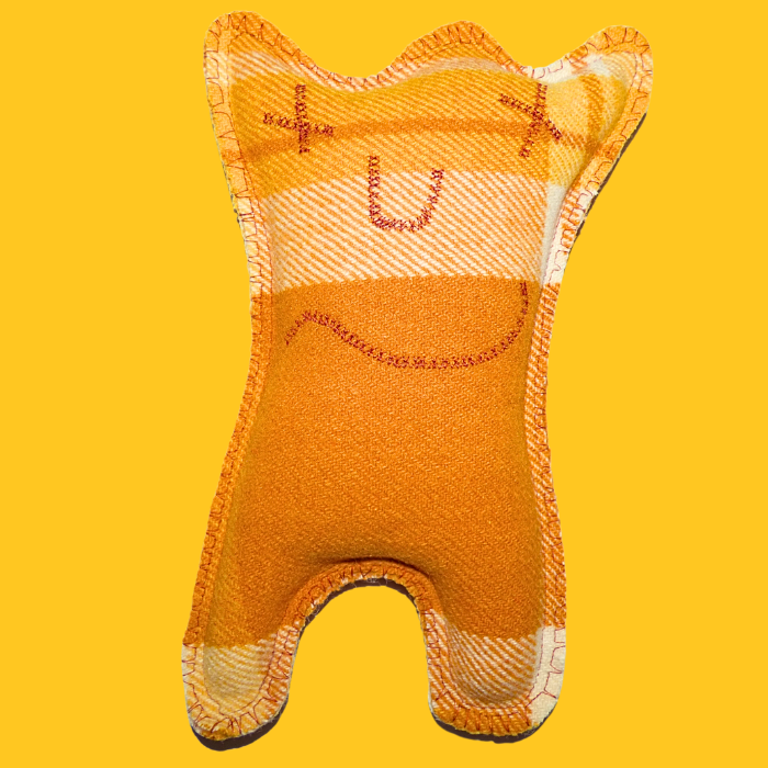 Cuddle Monster orange Large 