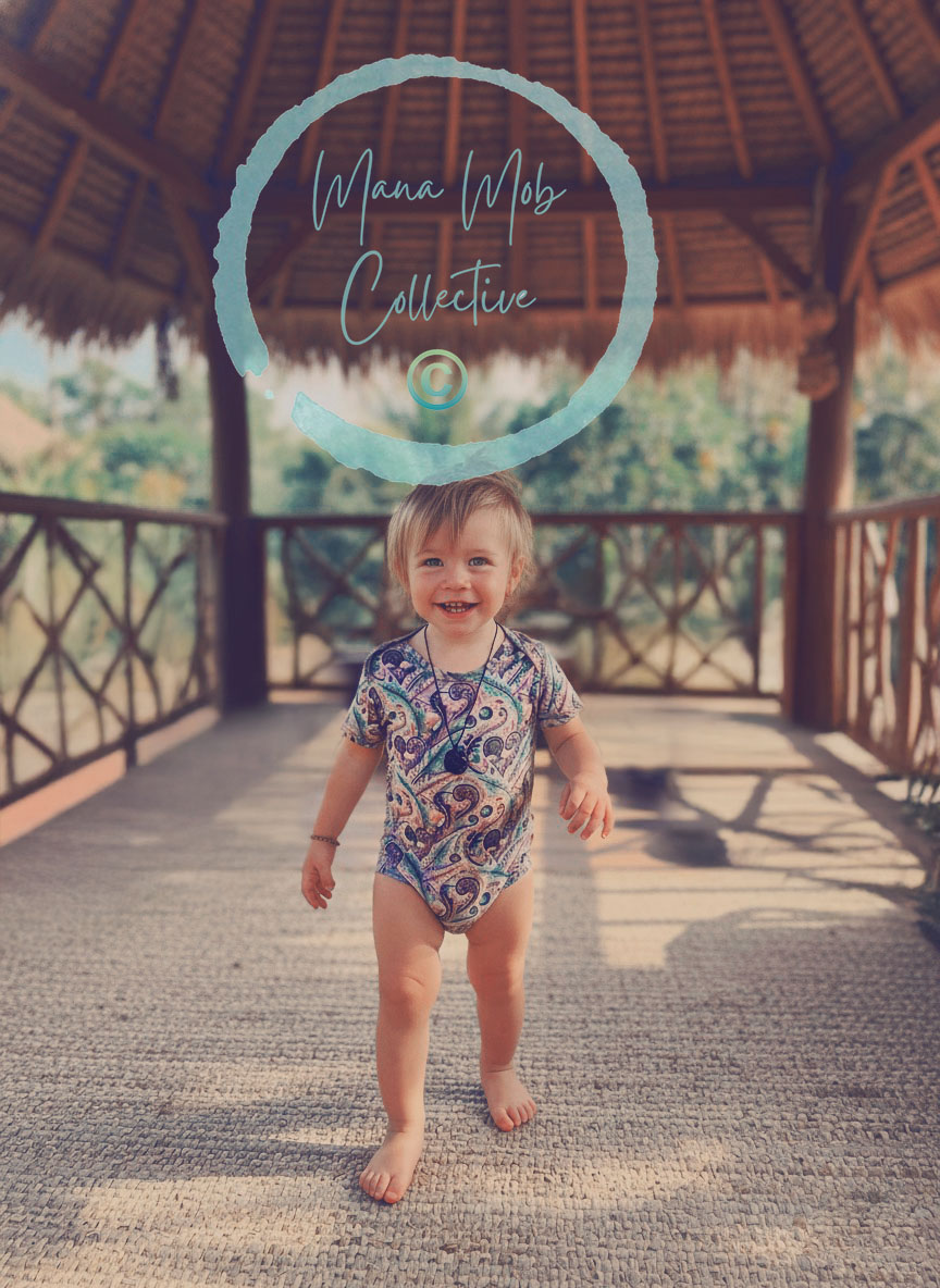 Manawa Pīata onesie