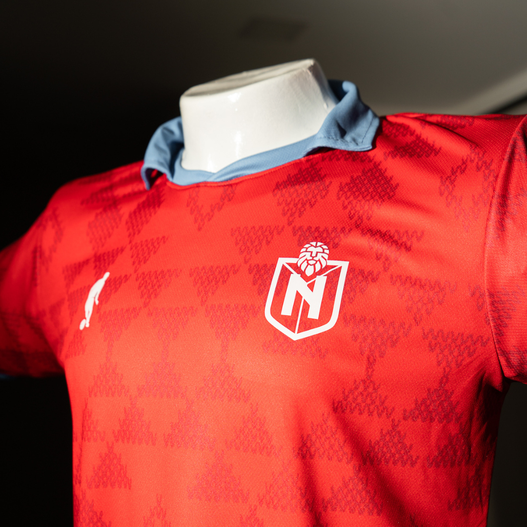 Los Puros Criollos - Red