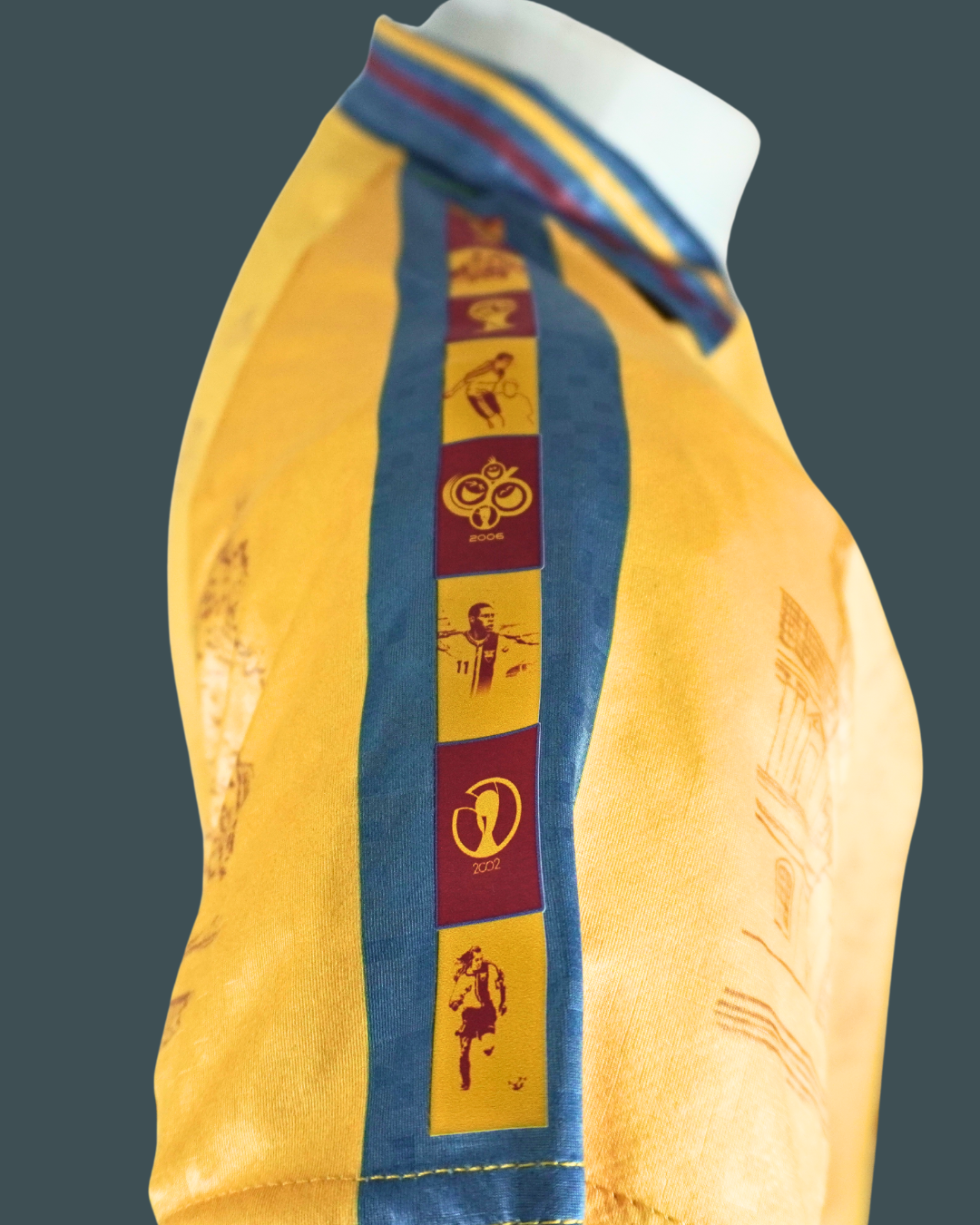 La Nuestra Mundialista - Yellow