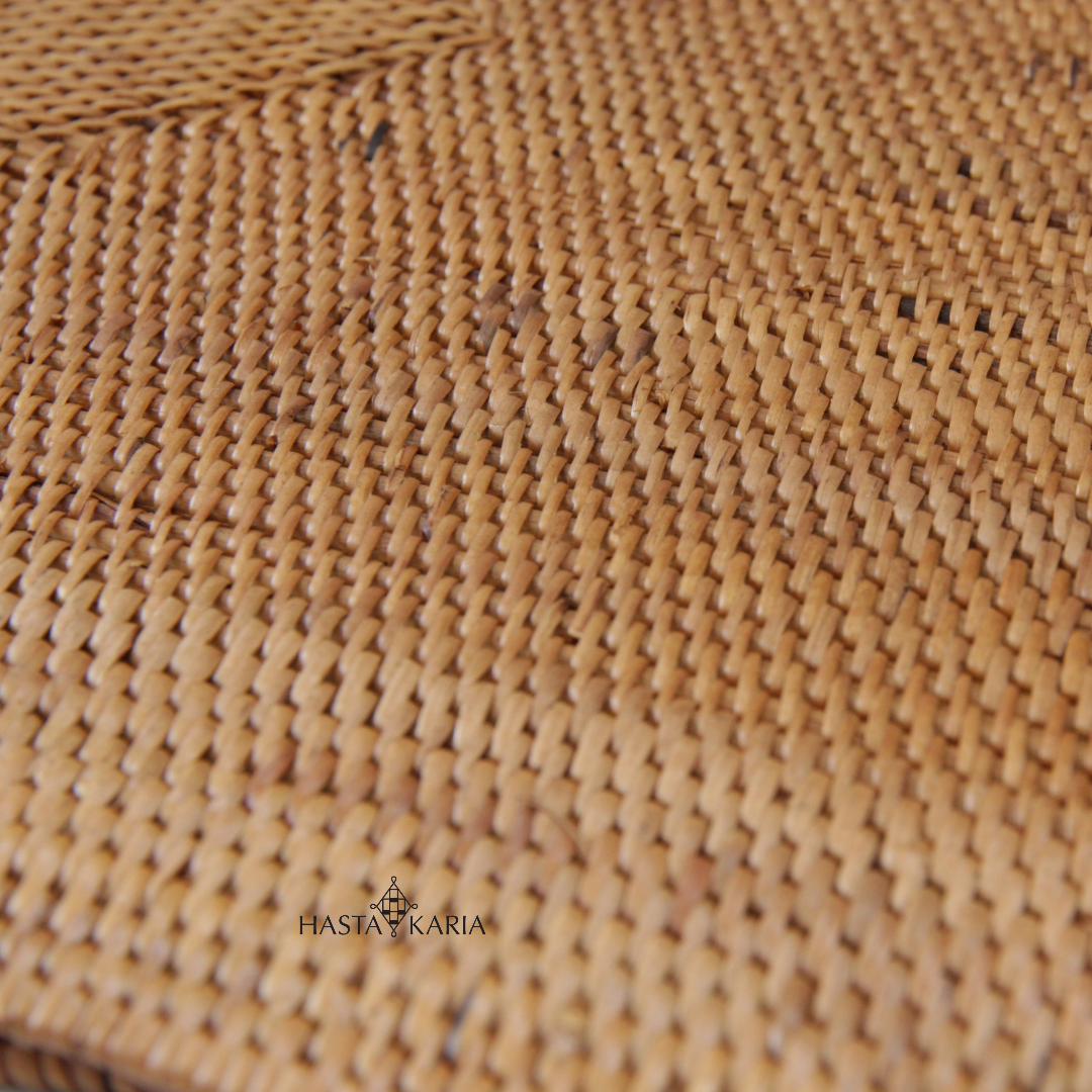 Handwoven Rounded Edge Placemat