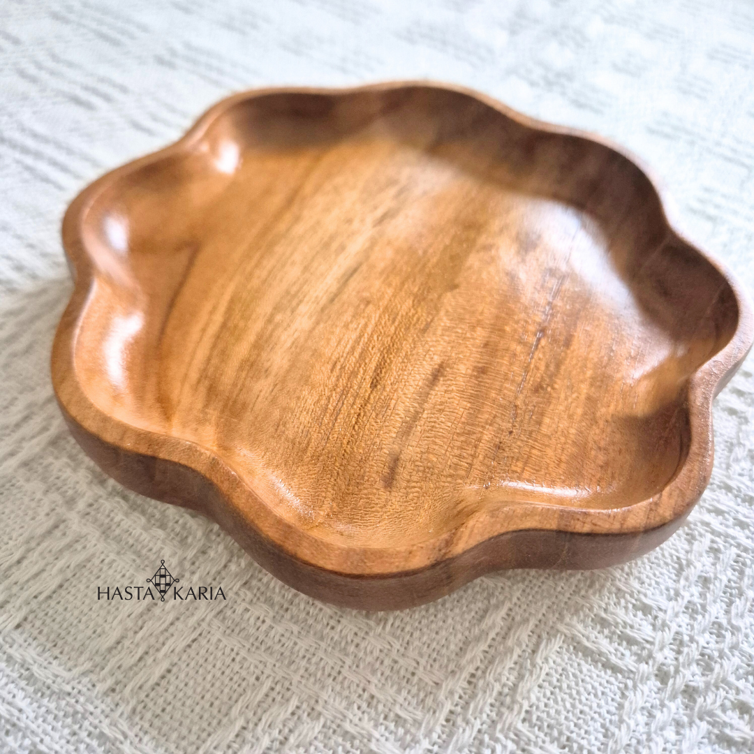 Flower Shape Wooden Plate