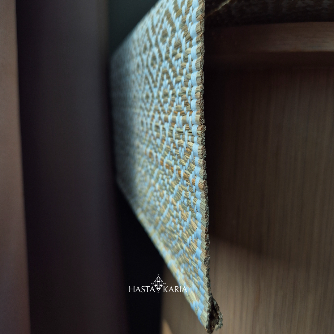 Annika Table Runner