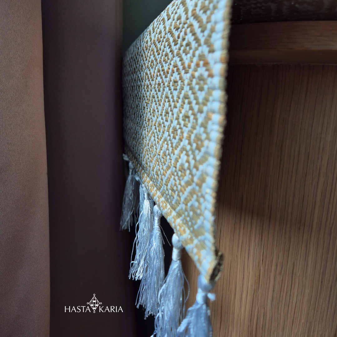 Annika Table Runner