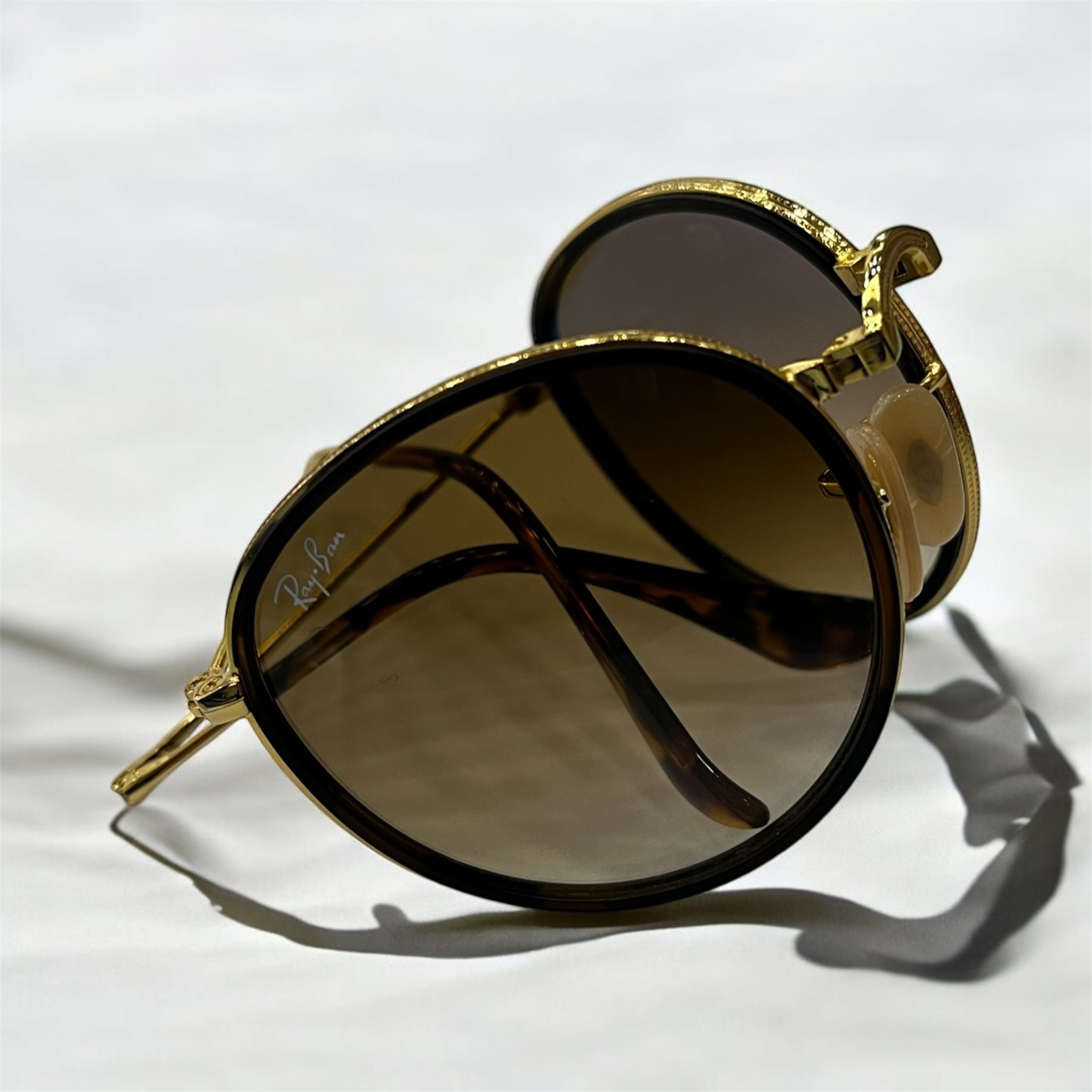 RAY-BAN KATLANABİLİR KADIN GÜNEŞ GÖZLÜĞÜ