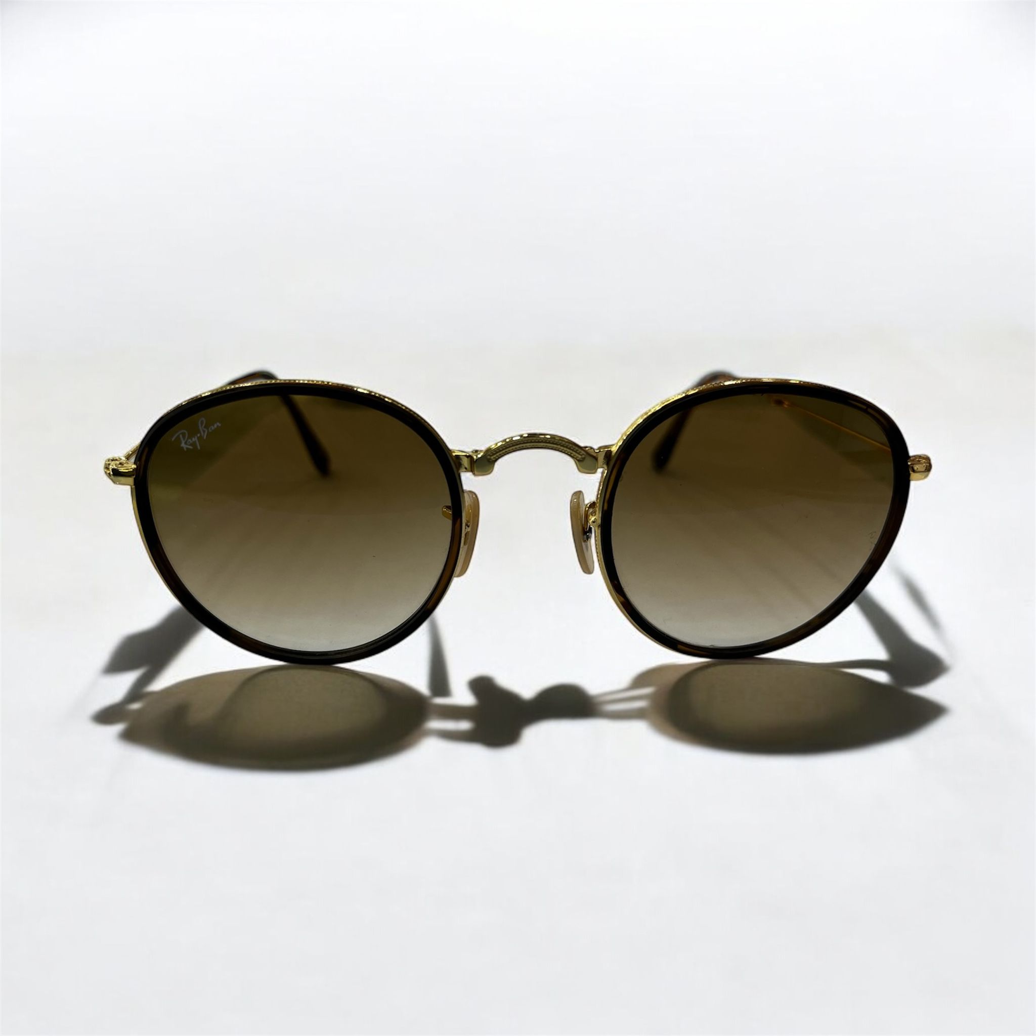 RAY-BAN KATLANABİLİR KADIN GÜNEŞ GÖZLÜĞÜ
