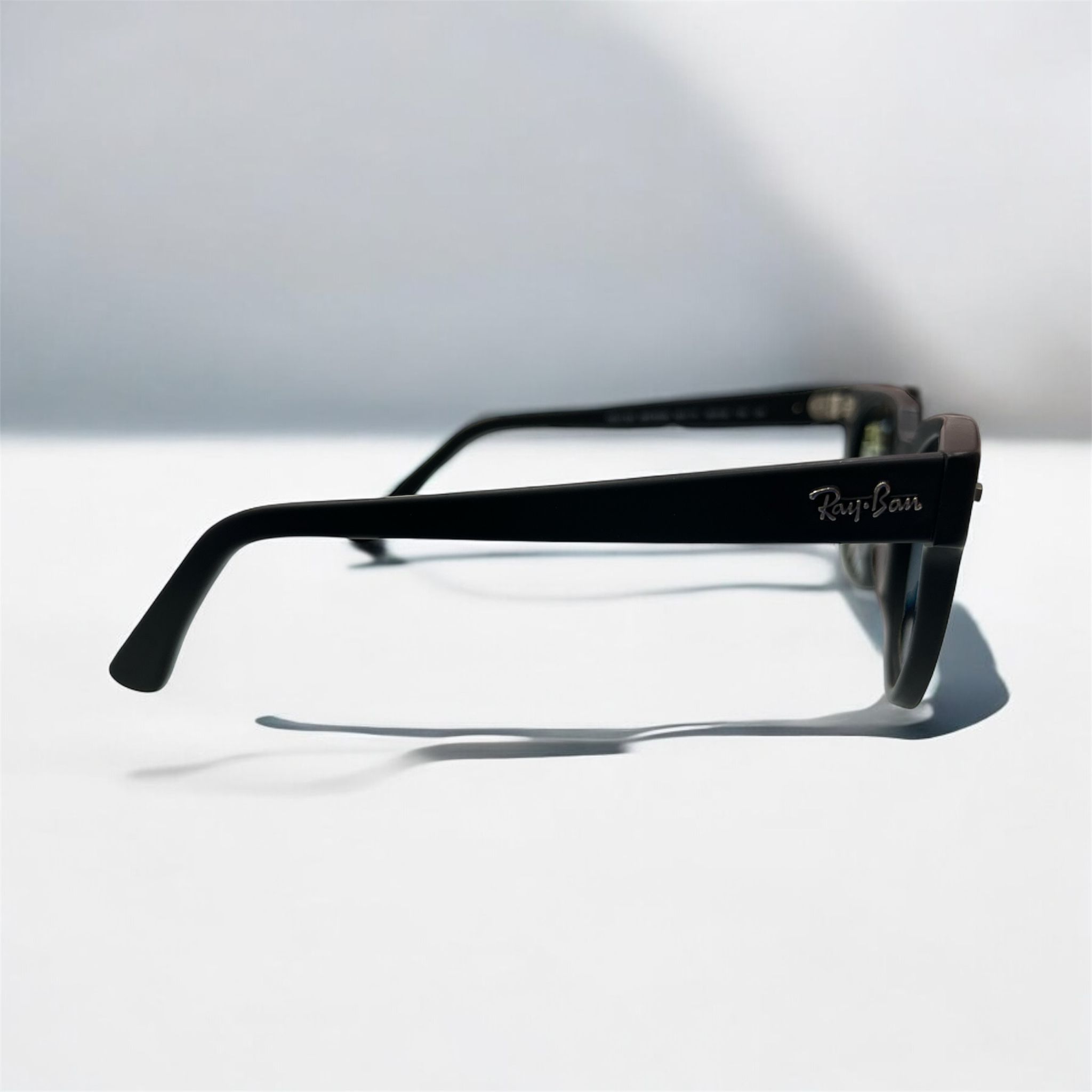 RAY-BAN UNISEX GÜNEŞ GÖZLÜĞÜ