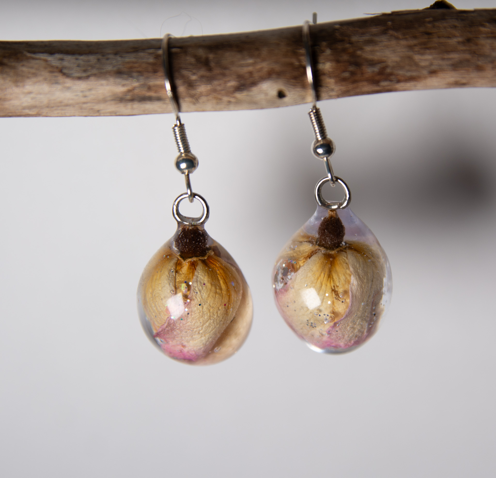 Boucles d'oreilles en résine