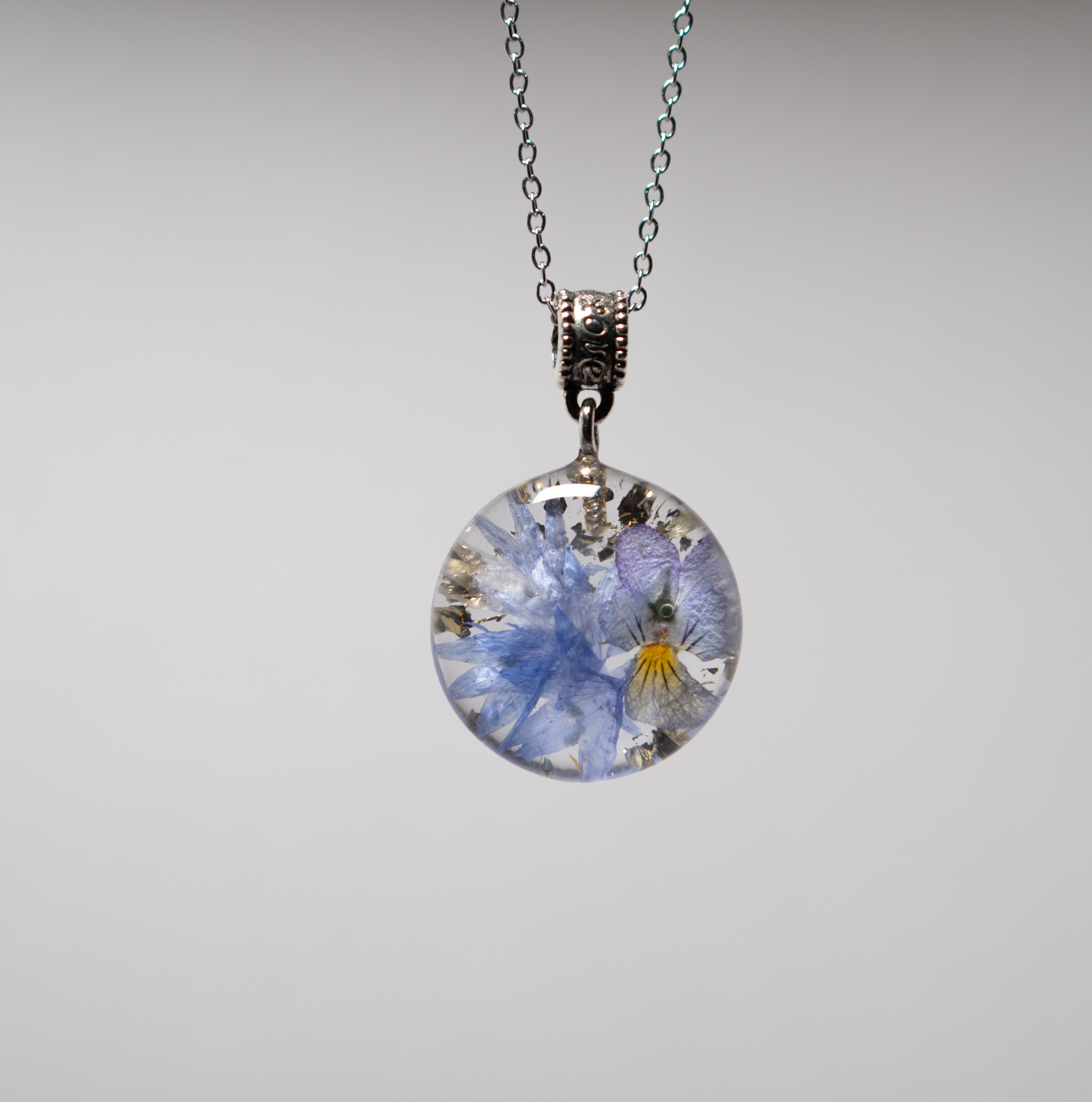 Pendentif en résine