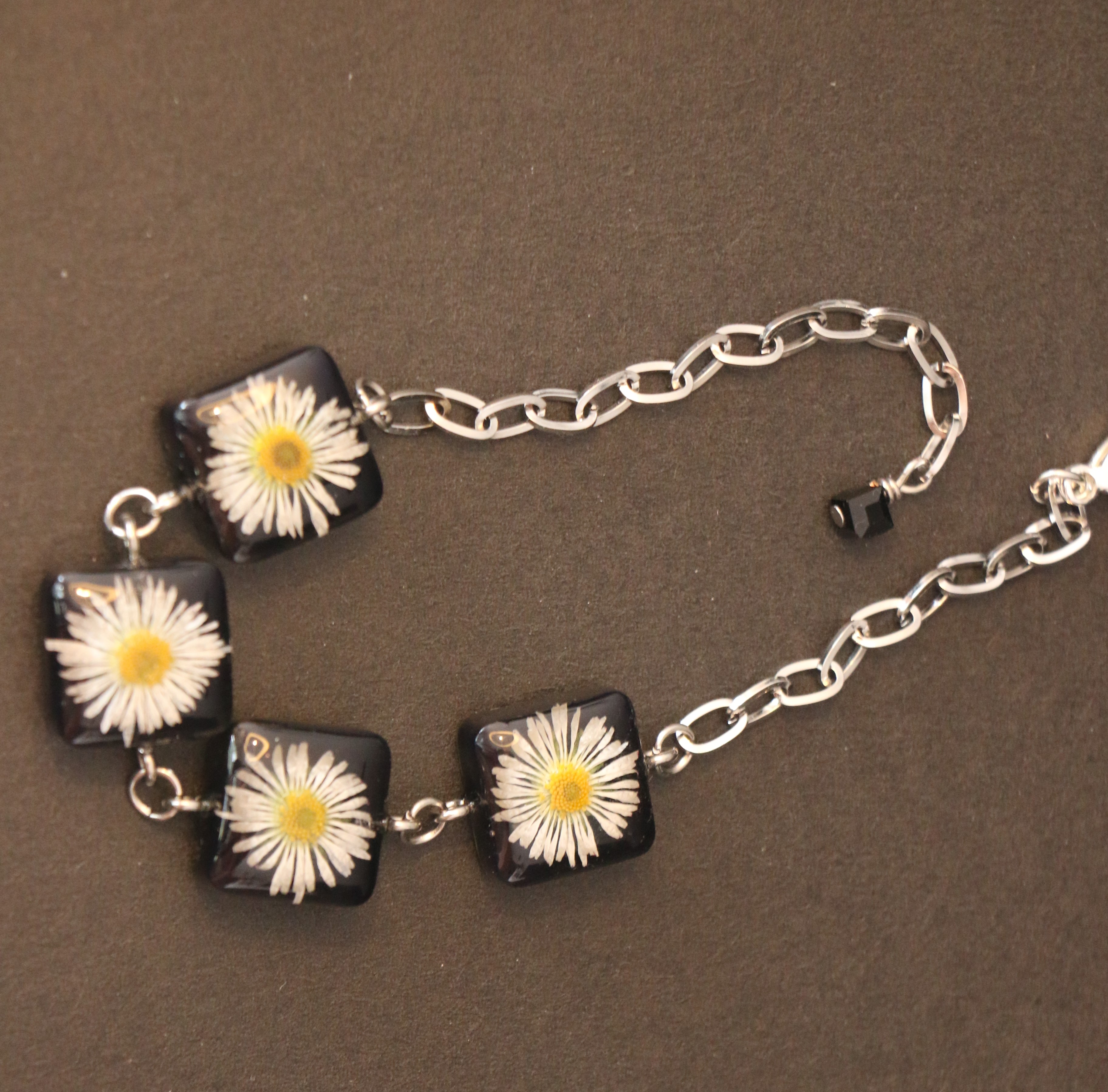 Bracelet 4 Pâquerettes moulées