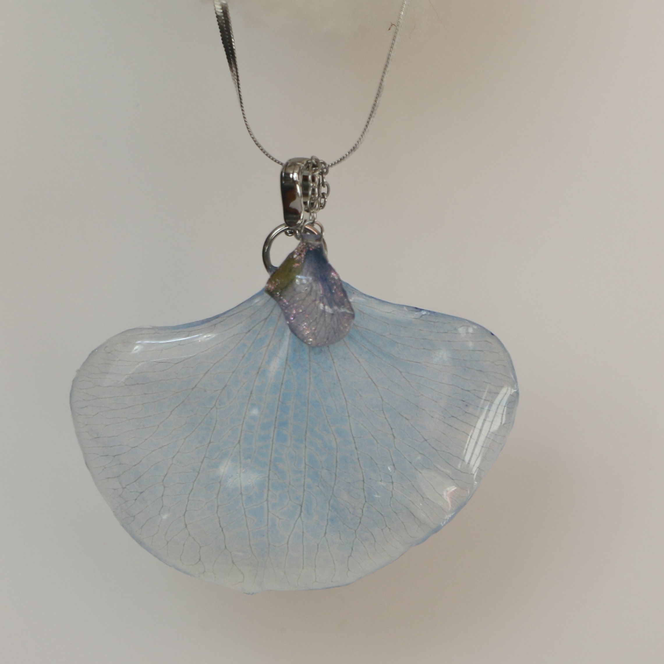 Pendentif Orchidée bleue
